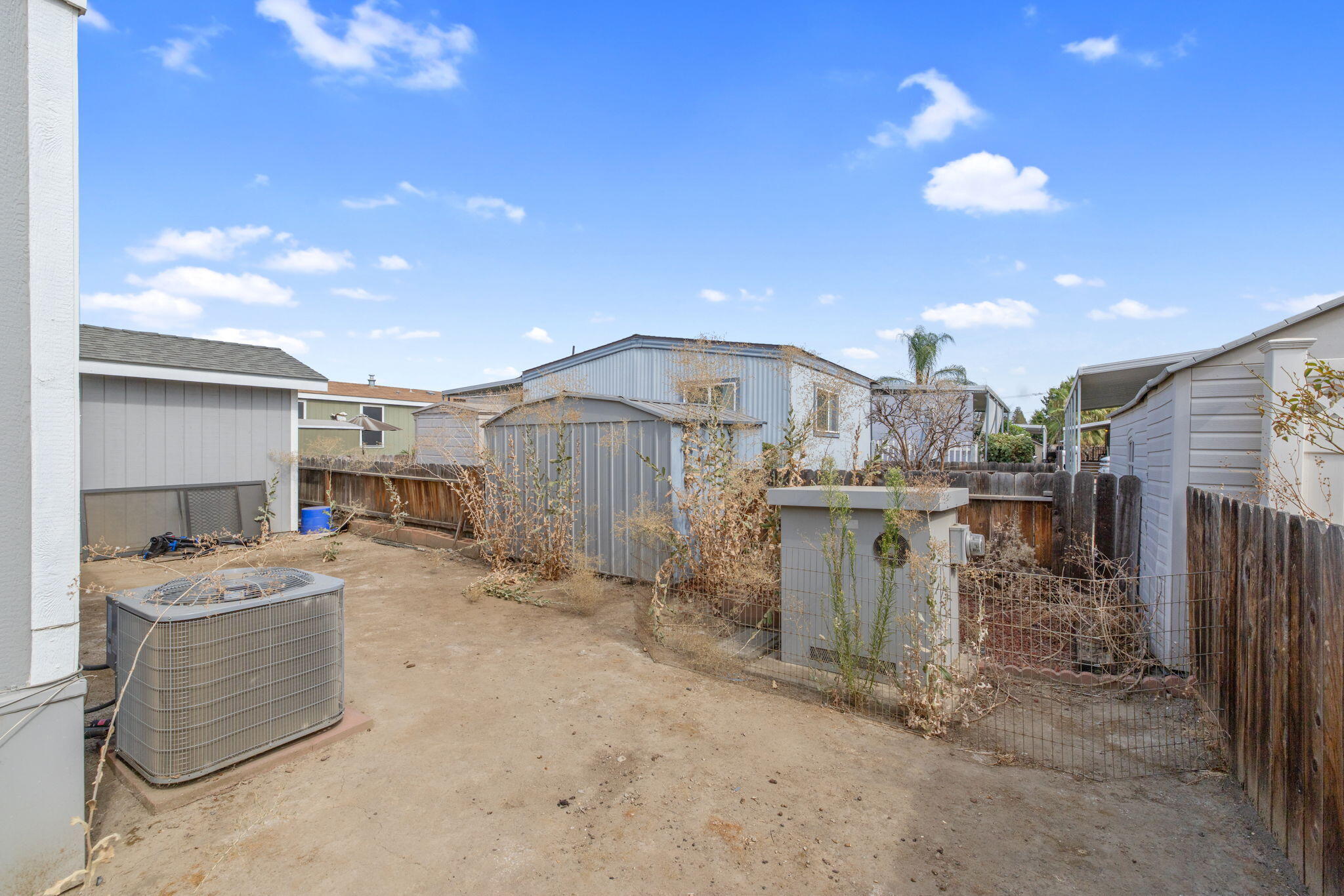 415 N Akers St, Visalia, CA 93291