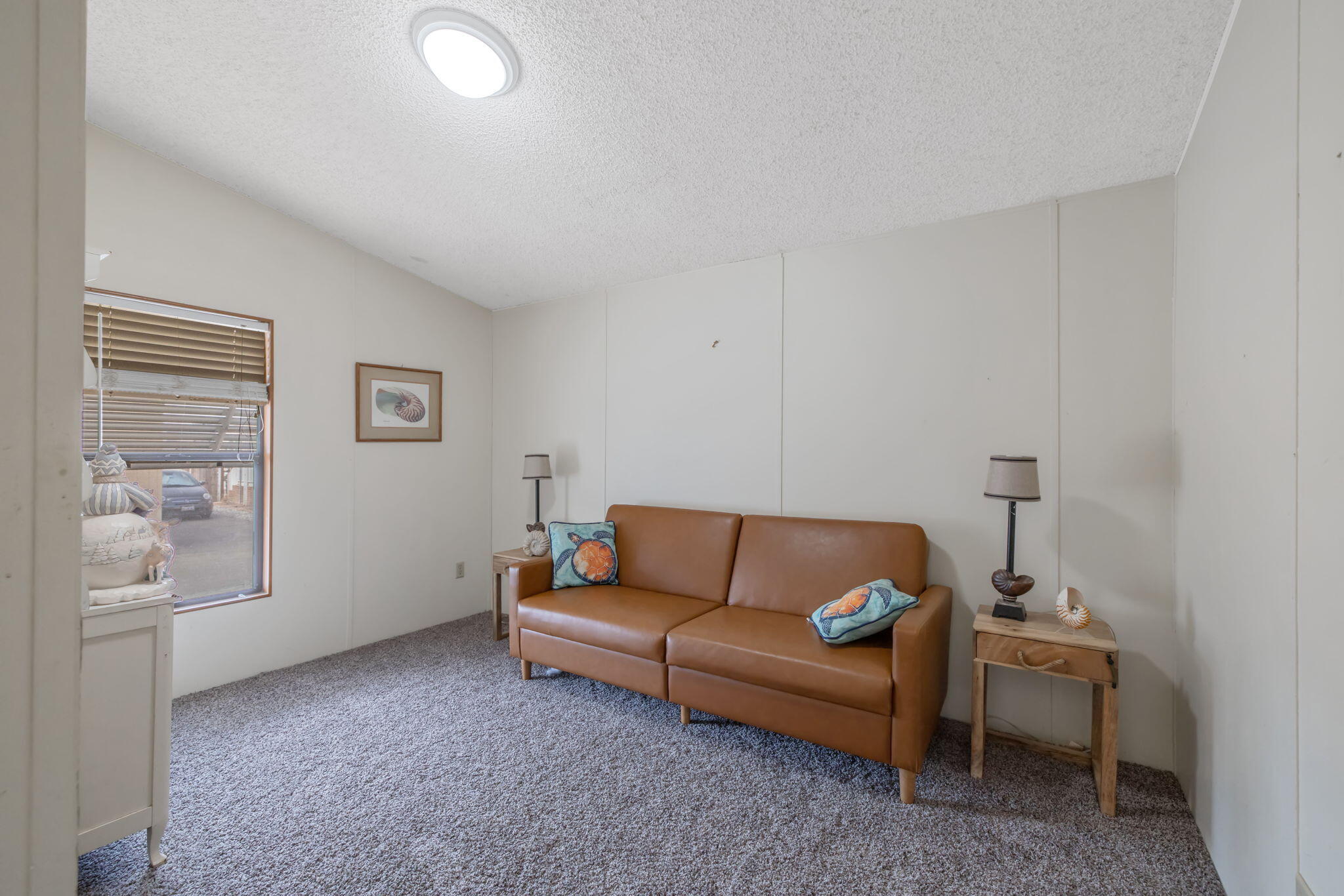 415 N Akers St, Visalia, CA 93291