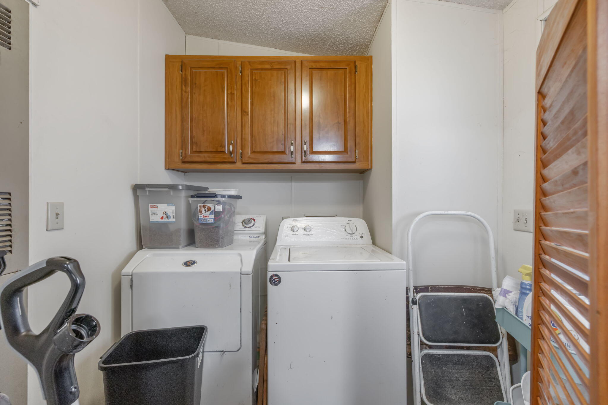 415 N Akers St, Visalia, CA 93291