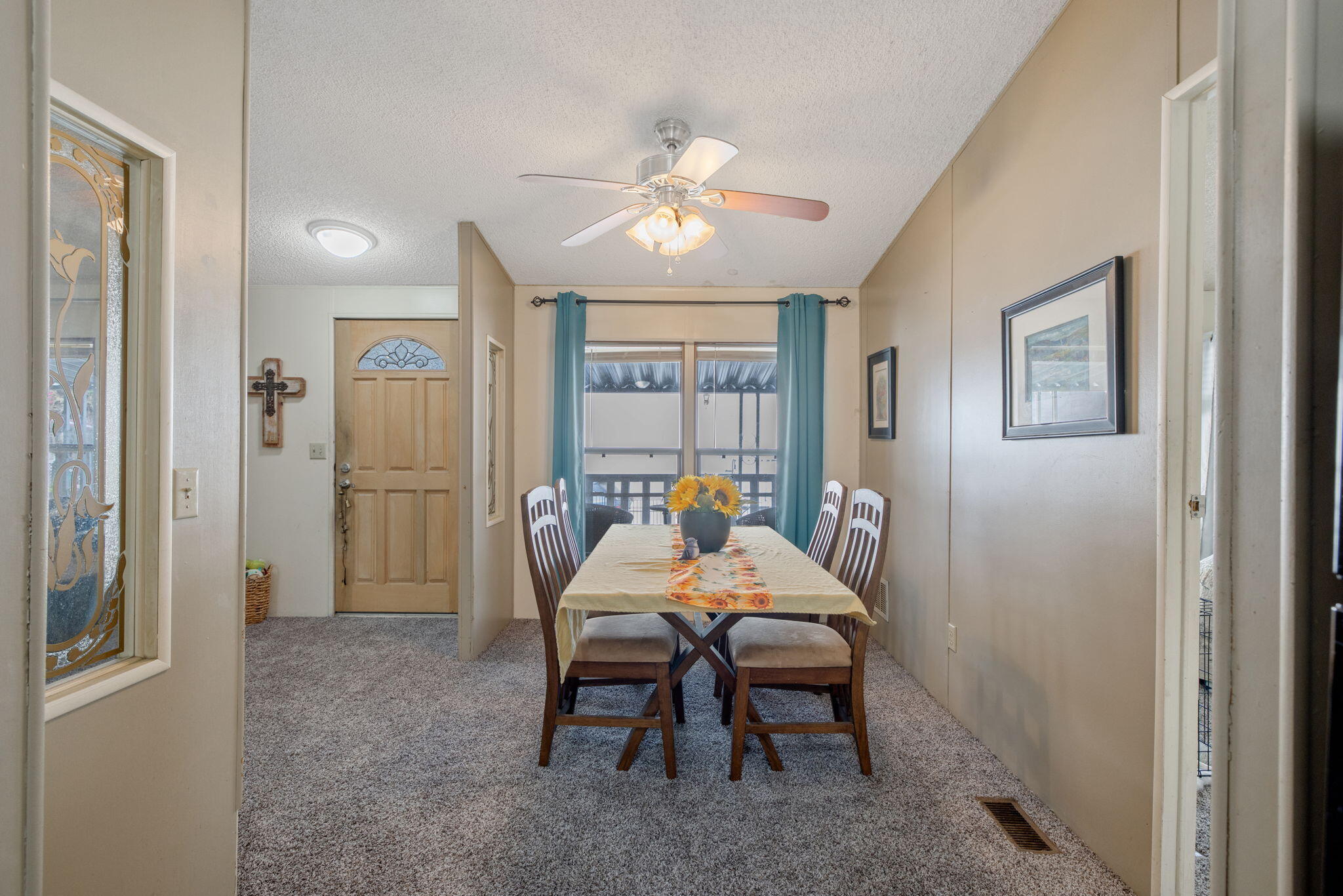 415 N Akers St, Visalia, CA 93291