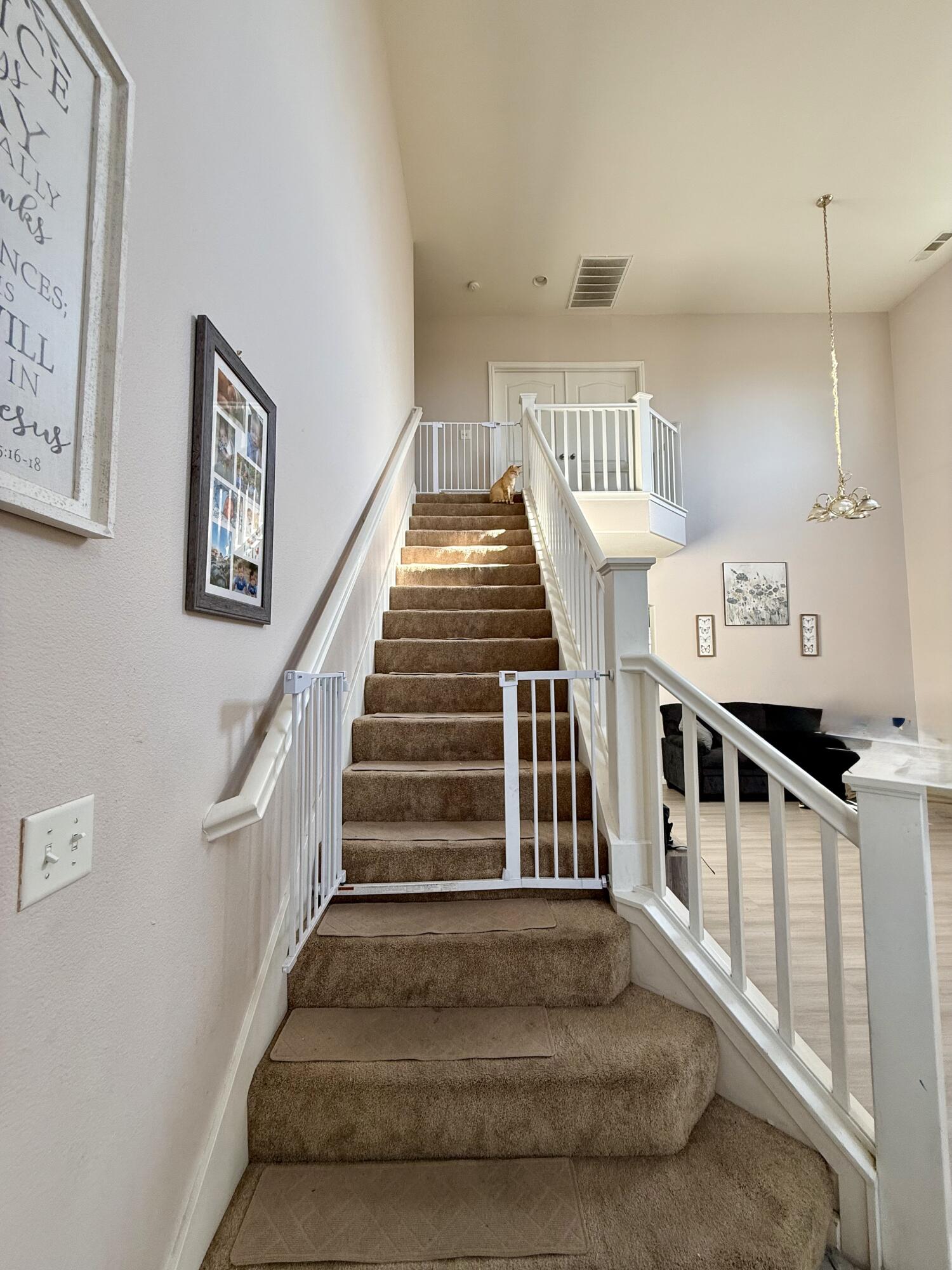 4317 E Cambridge Ave, Visalia, CA 93292