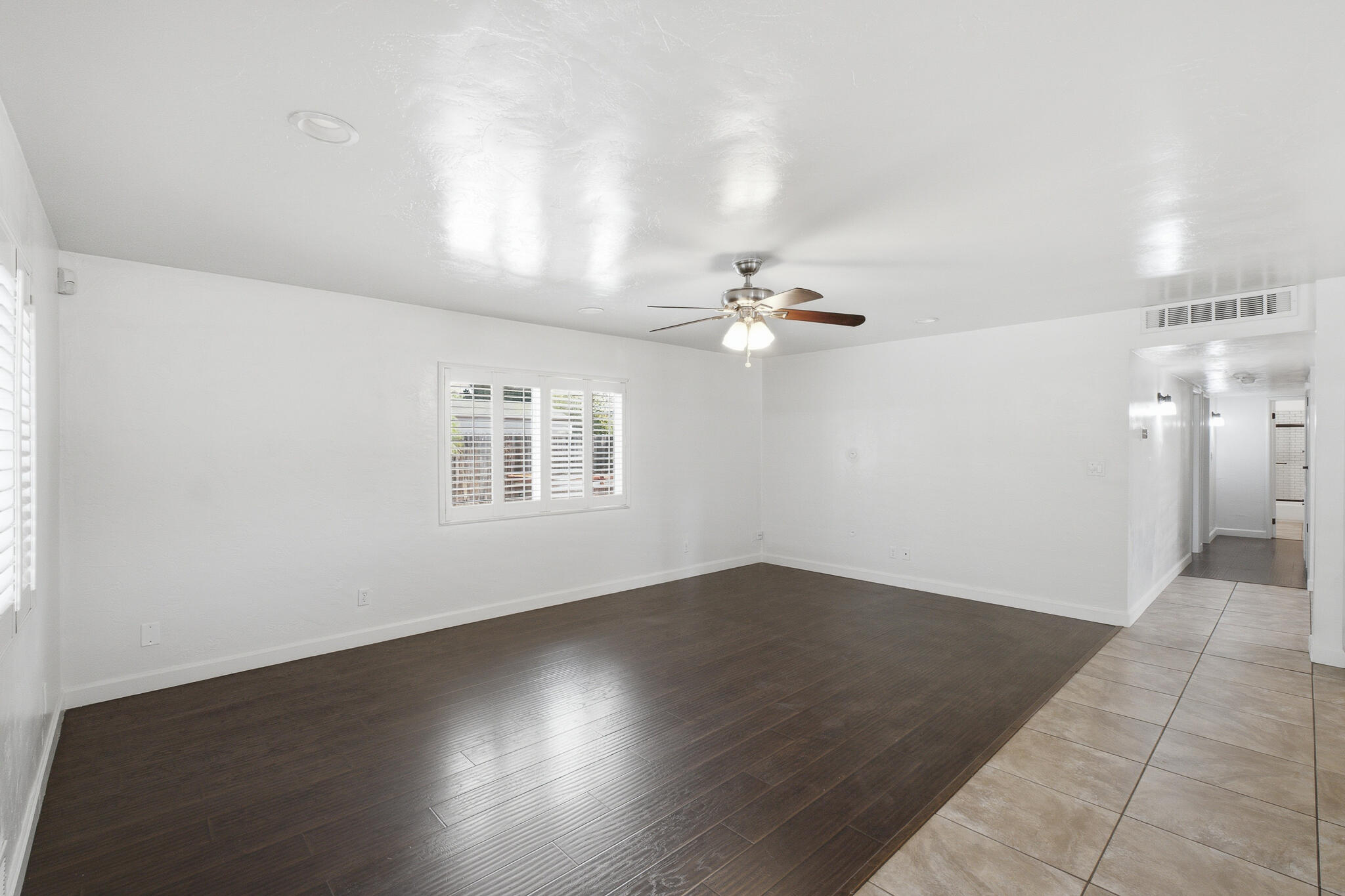 908 N Beatrice Dr, Tulare, CA 93274