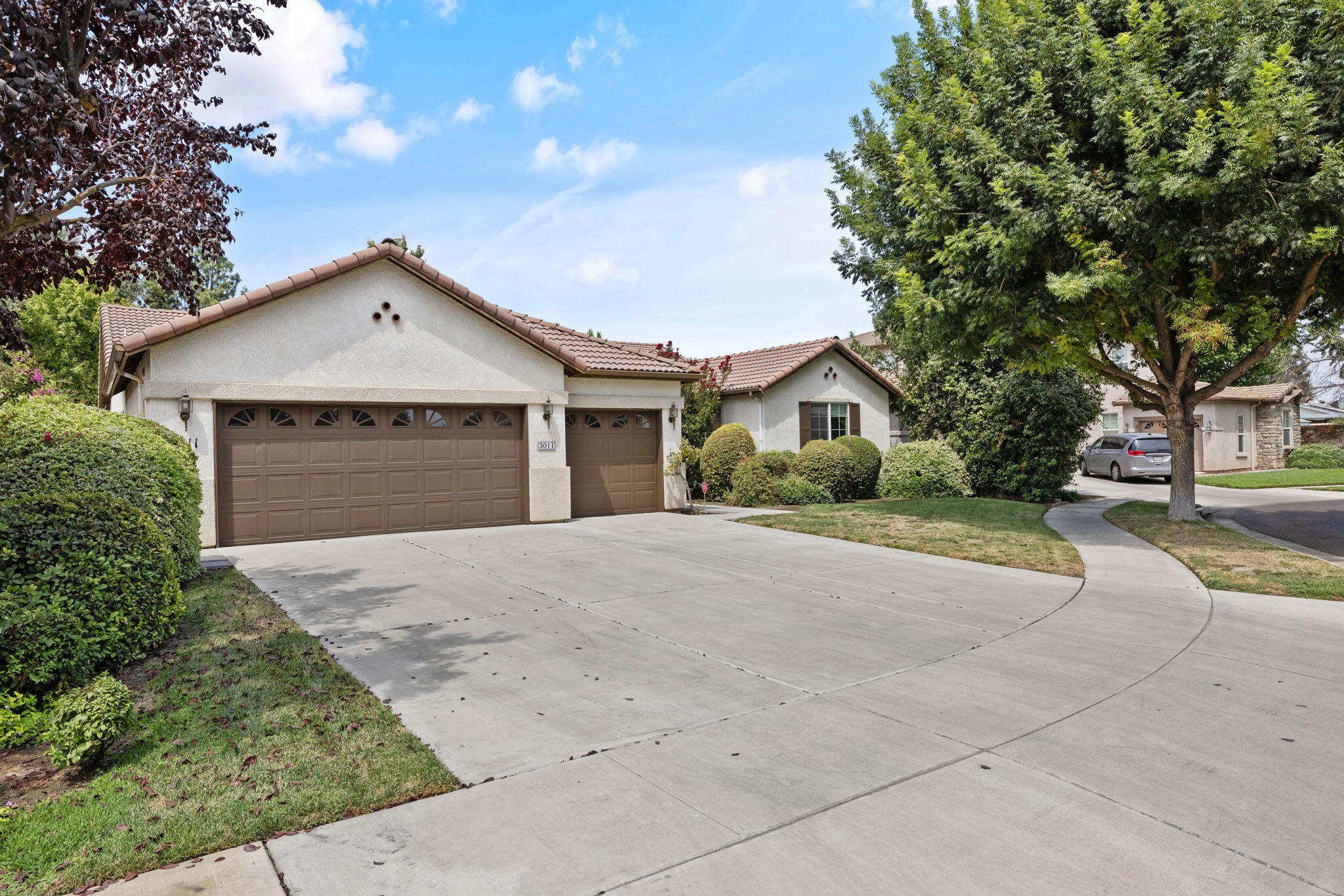 3011 S Tipton Ct, Visalia, CA 93292