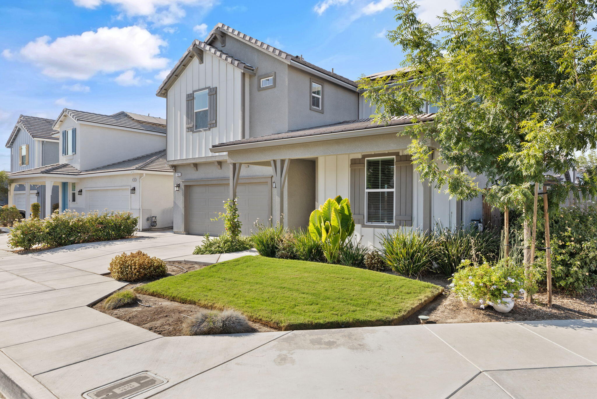2802 Sand Hills Ave, Tulare, CA 93274