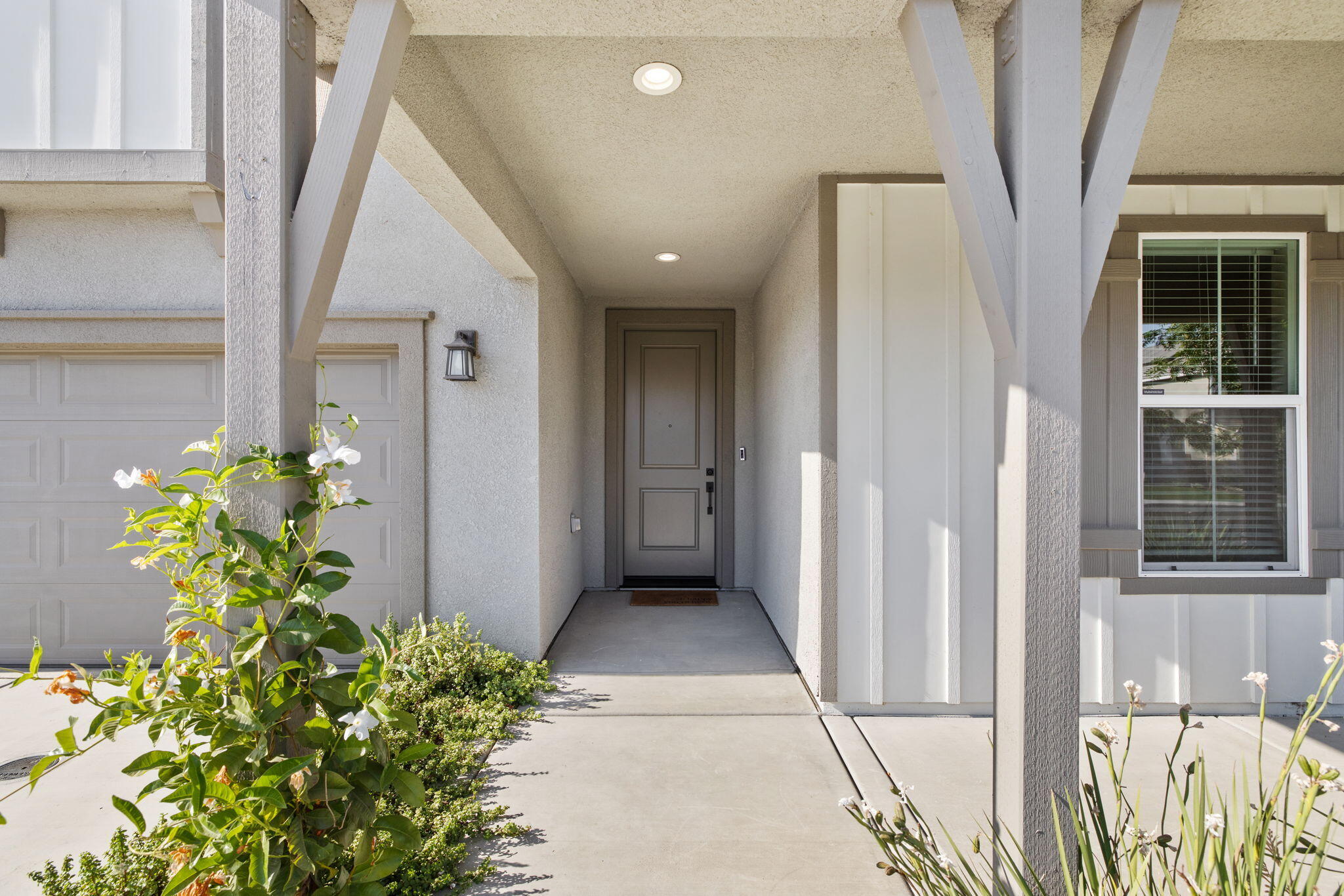 2802 Sand Hills Ave, Tulare, CA 93274
