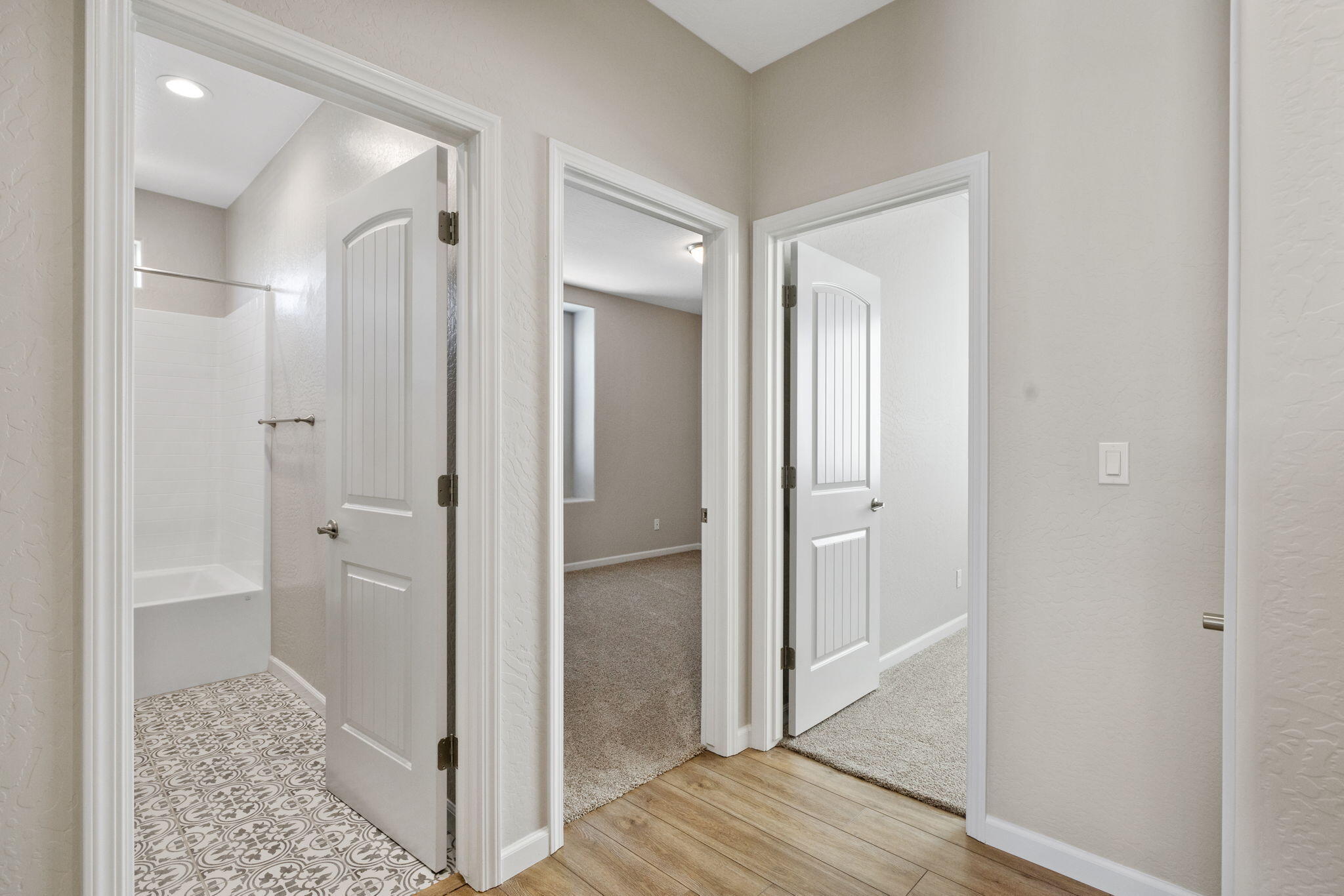 2802 Sand Hills Ave, Tulare, CA 93274