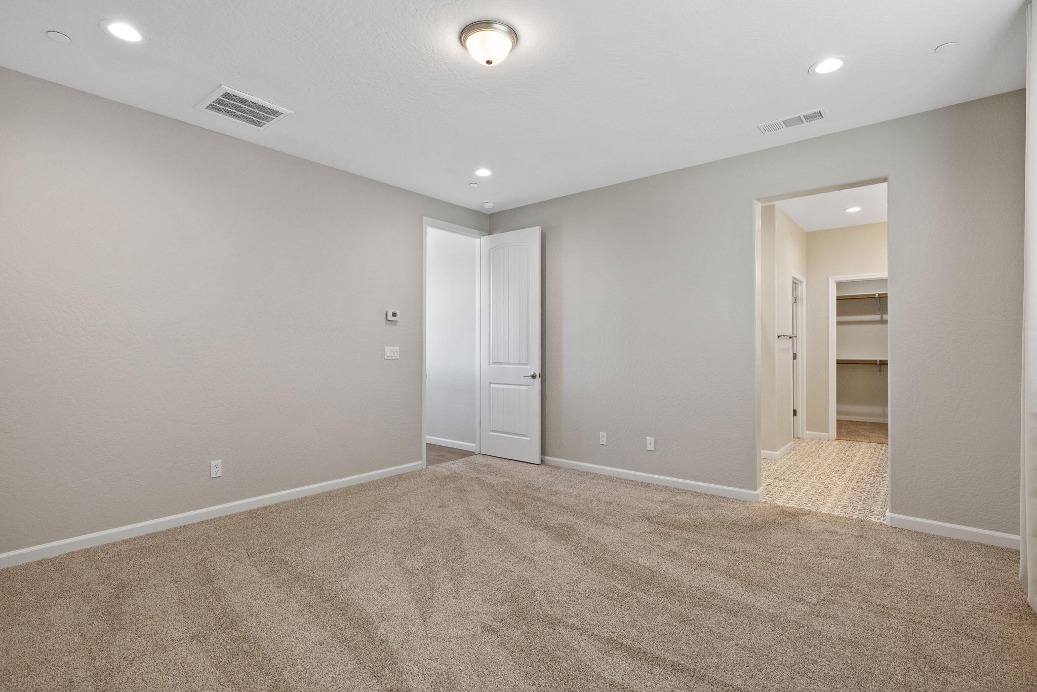 2802 Sand Hills Ave, Tulare, CA 93274