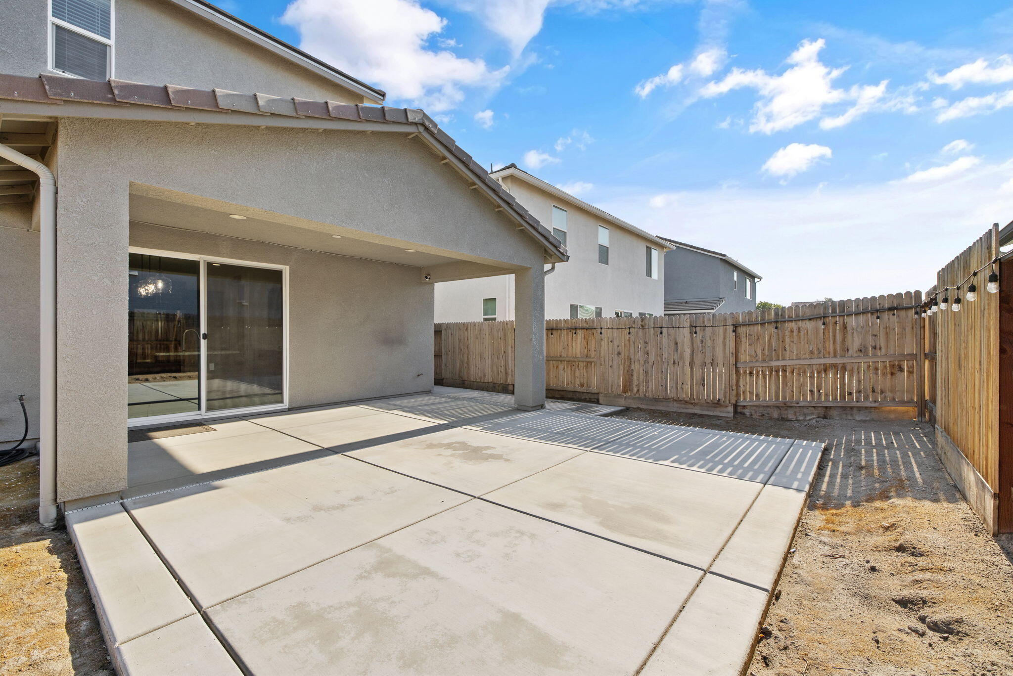 2802 Sand Hills Ave, Tulare, CA 93274