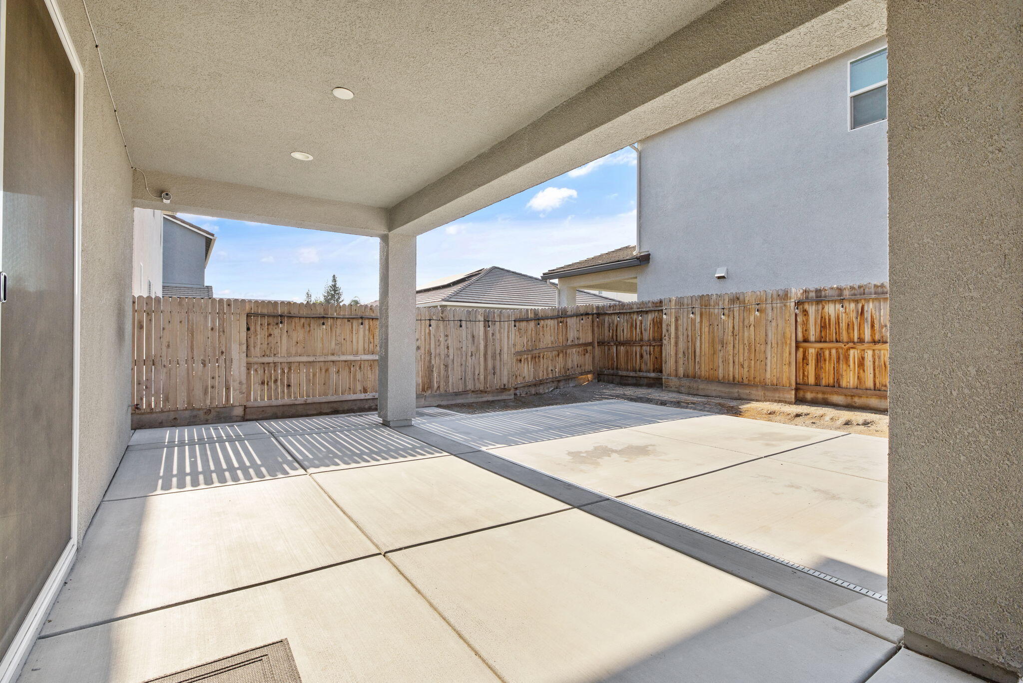 2802 Sand Hills Ave, Tulare, CA 93274