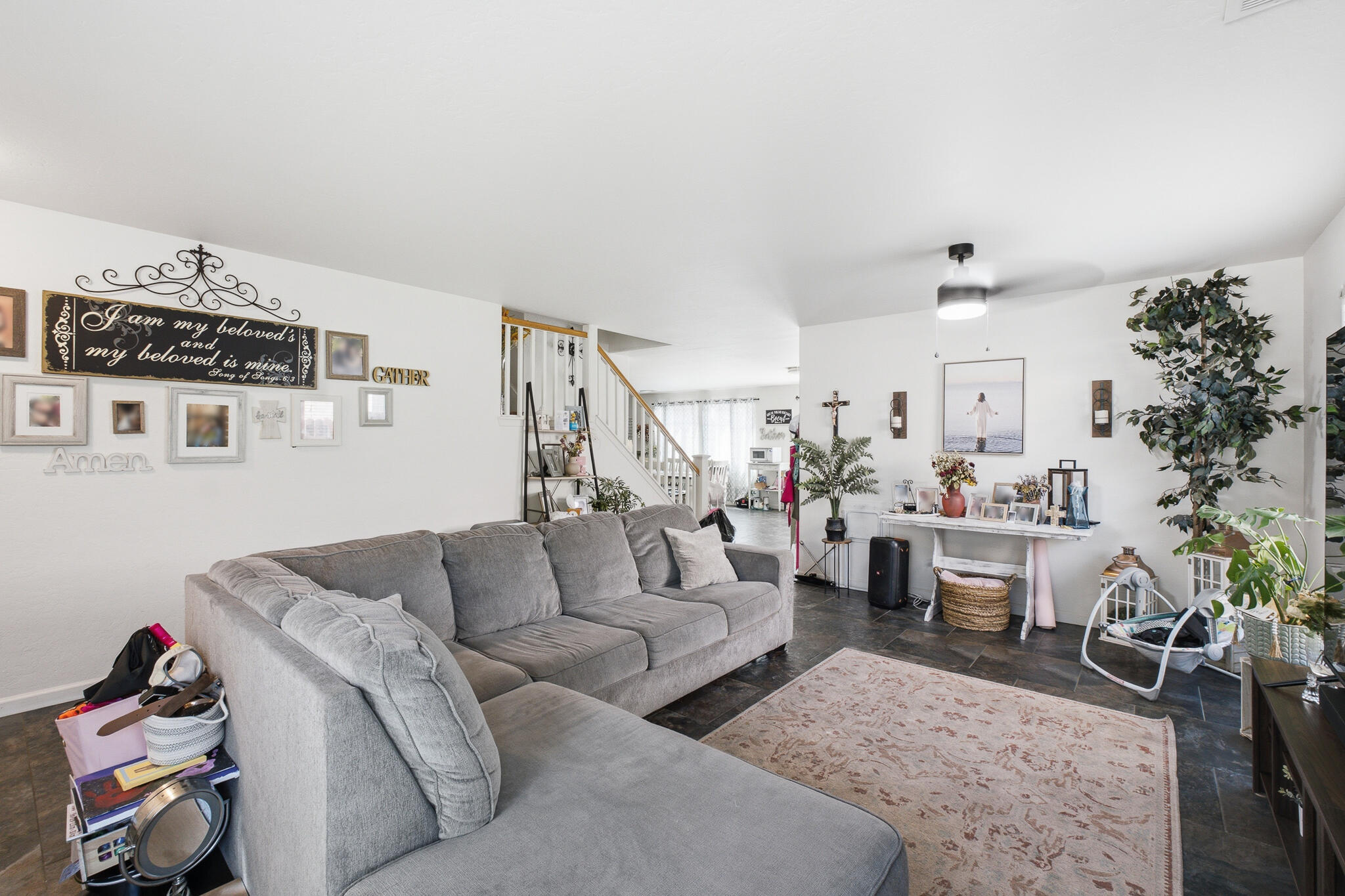 3031 W Payson Ave, Visalia, CA 93291