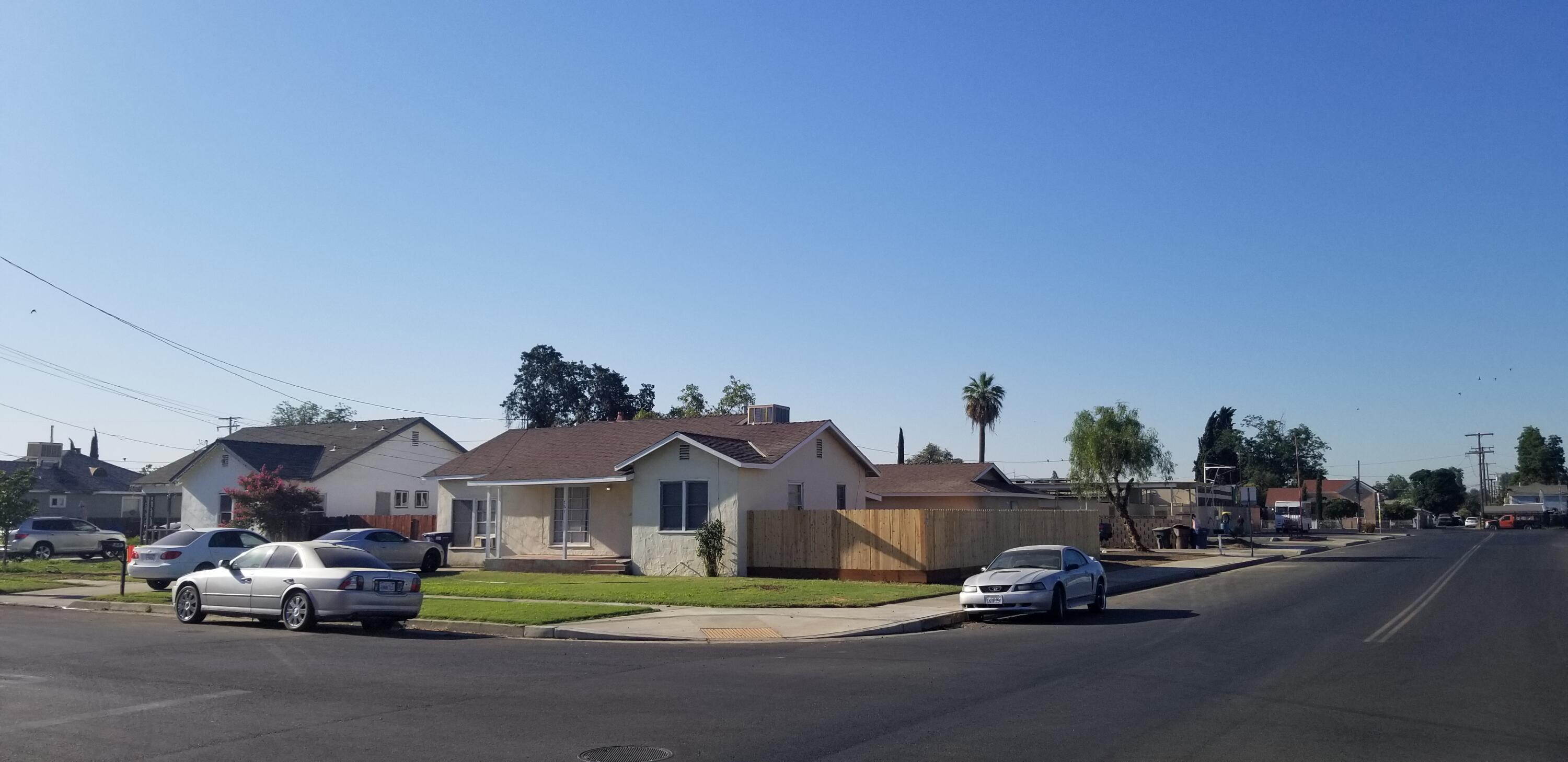 761 W Kern Ave, Tulare, CA 93274