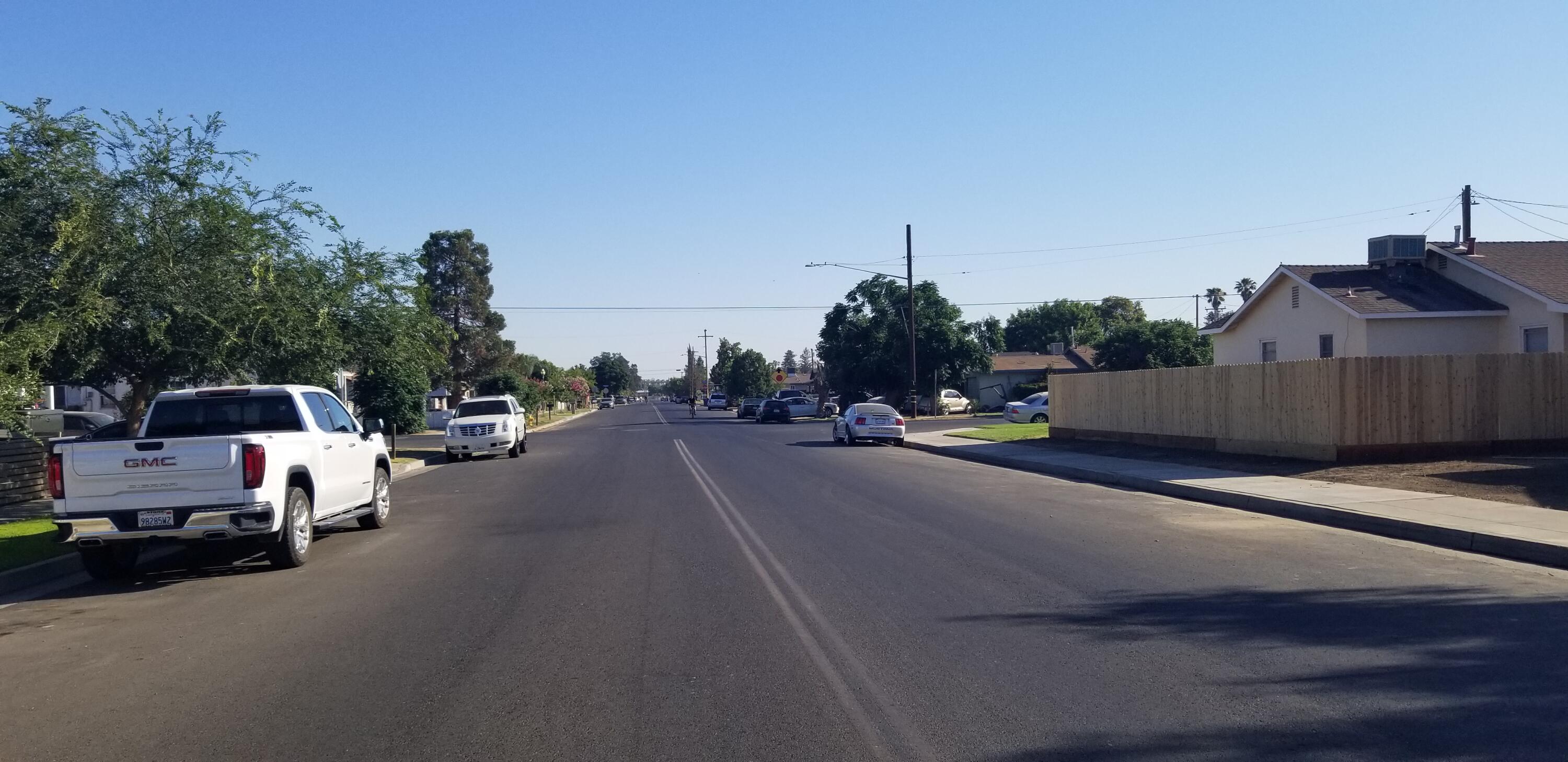 761 W Kern Ave, Tulare, CA 93274