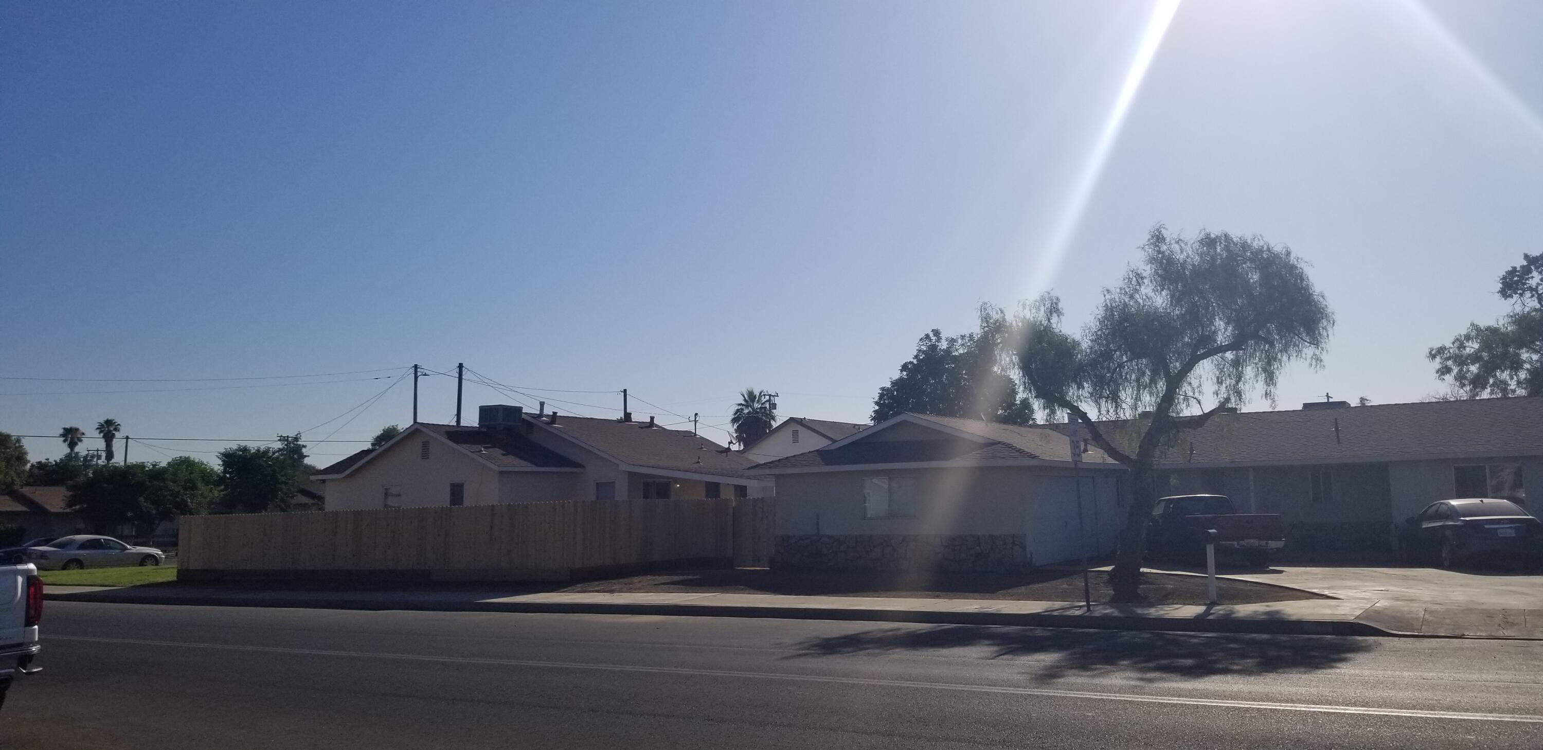 761 W Kern Ave, Tulare, CA 93274