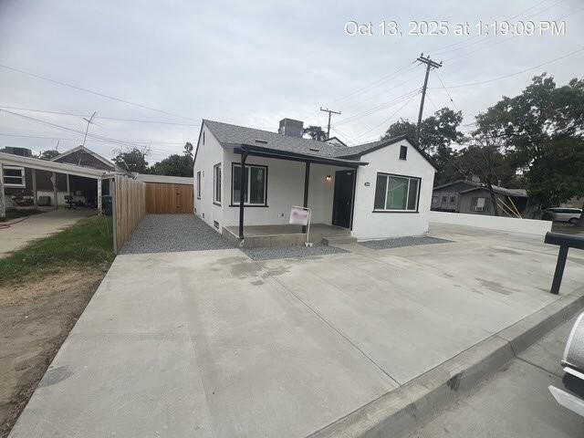 134 N Madden St, Tulare, CA 93274
