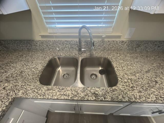 134 N Madden St, Tulare, CA 93274