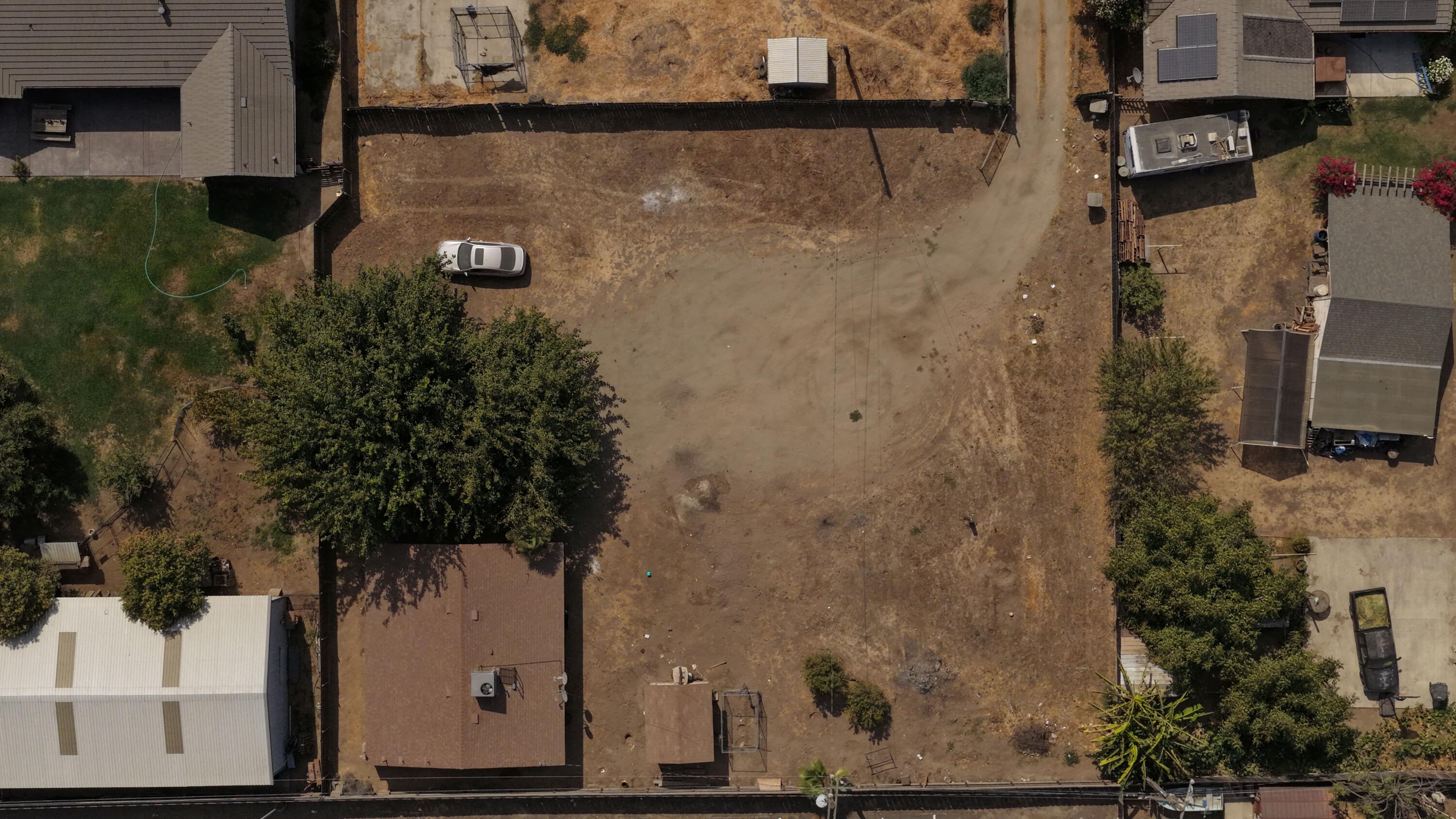 272 S Mooney Blvd, Tulare, CA 93274