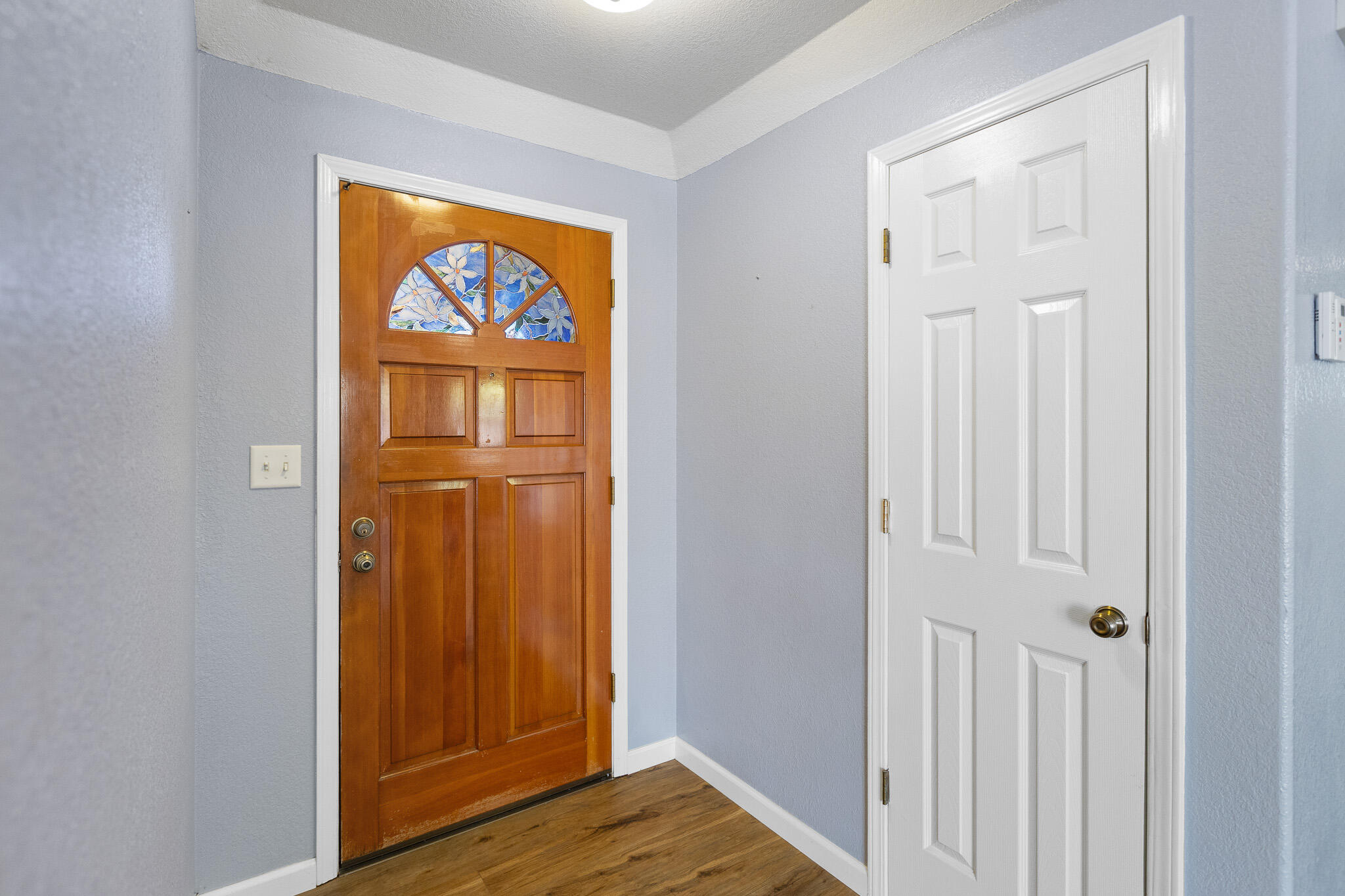 1646 Bel Aire Ave, Porterville, CA 93257