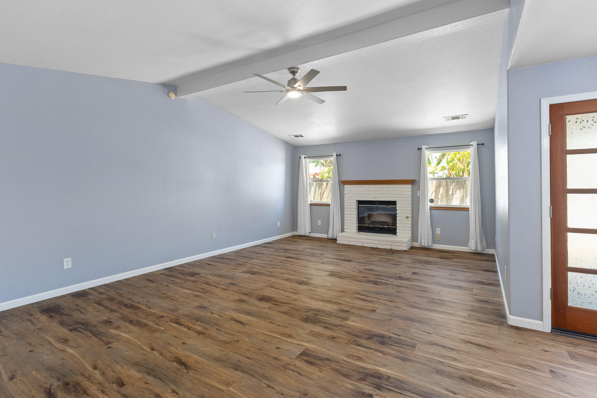 1646 Bel Aire Ave, Porterville, CA 93257