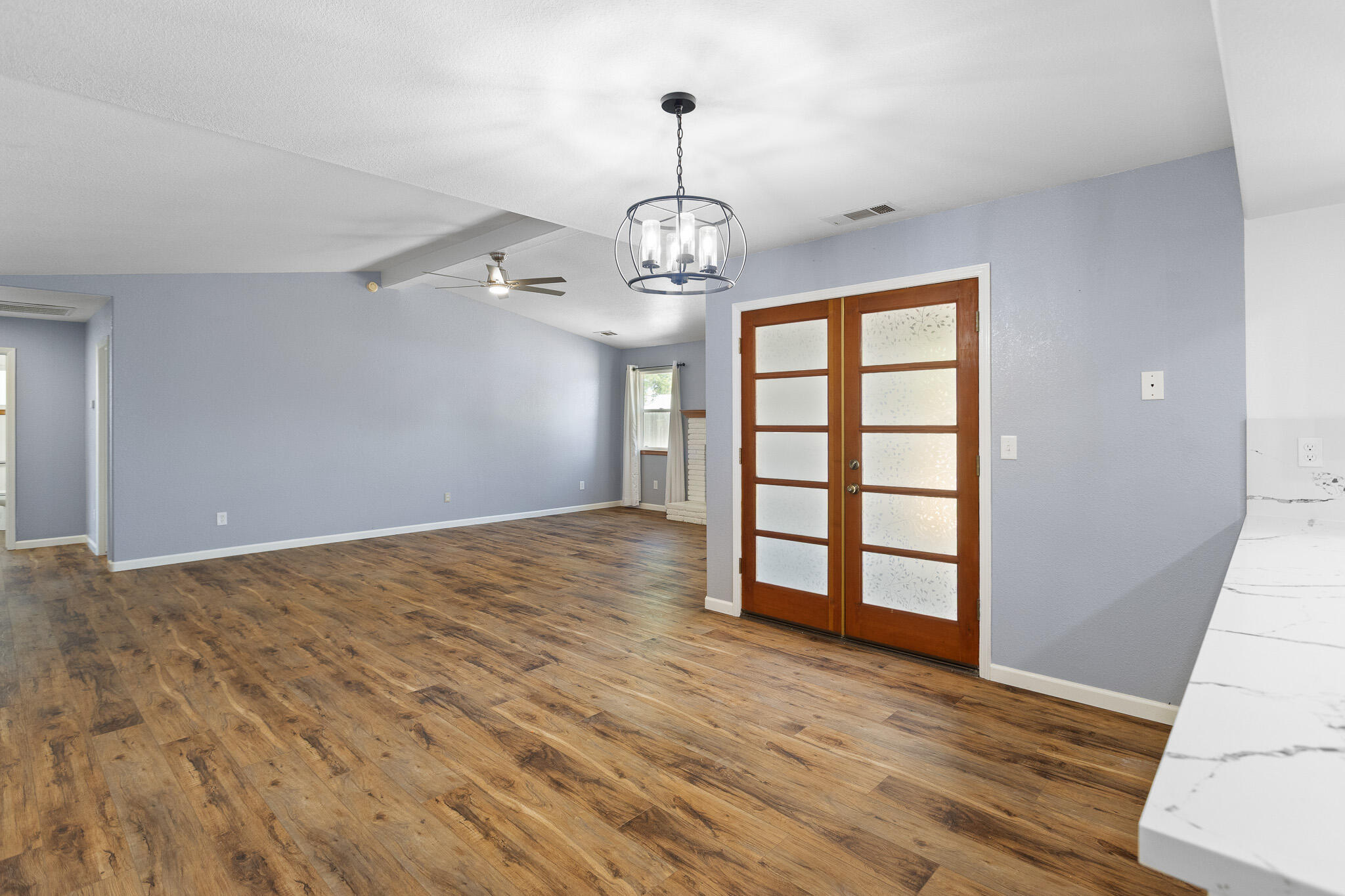 1646 Bel Aire Ave, Porterville, CA 93257