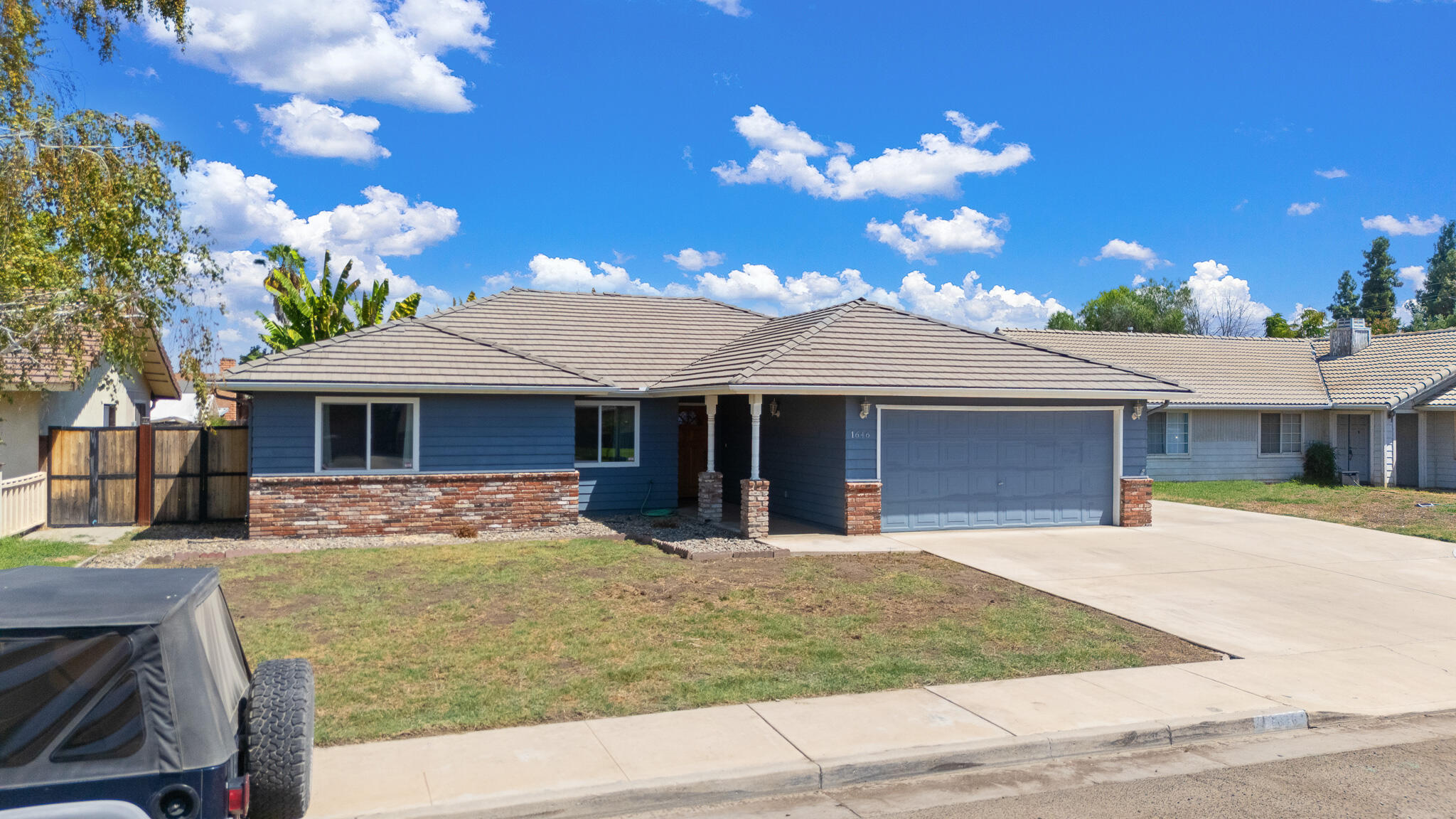1646 Bel Aire Ave, Porterville, CA 93257