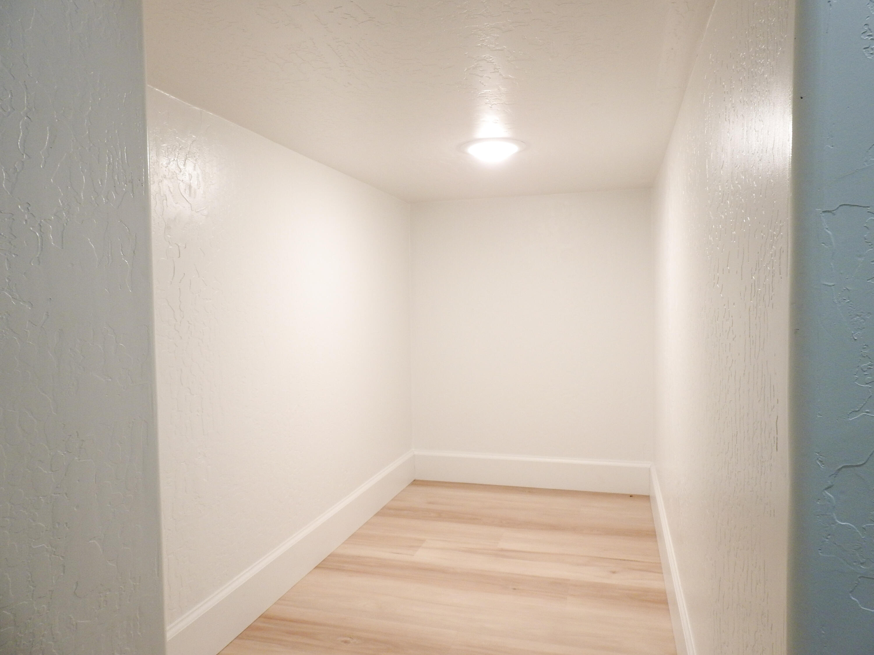 2901 Sand Hls Ave, Tulare, CA 93274