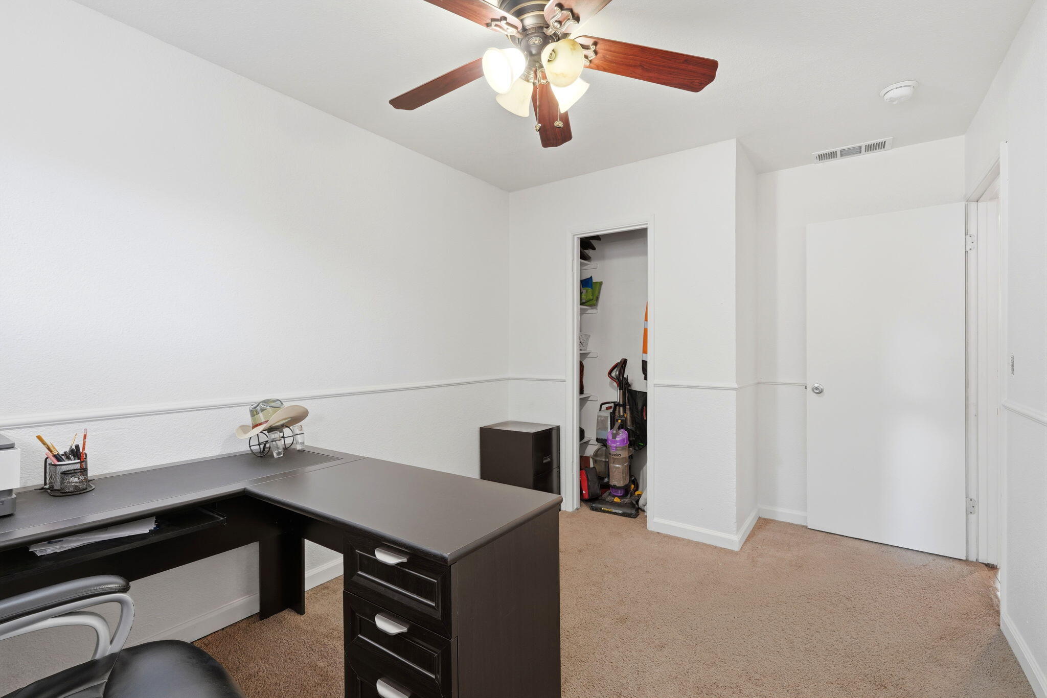 5142 N Polk Ave, Fresno, CA 93722
