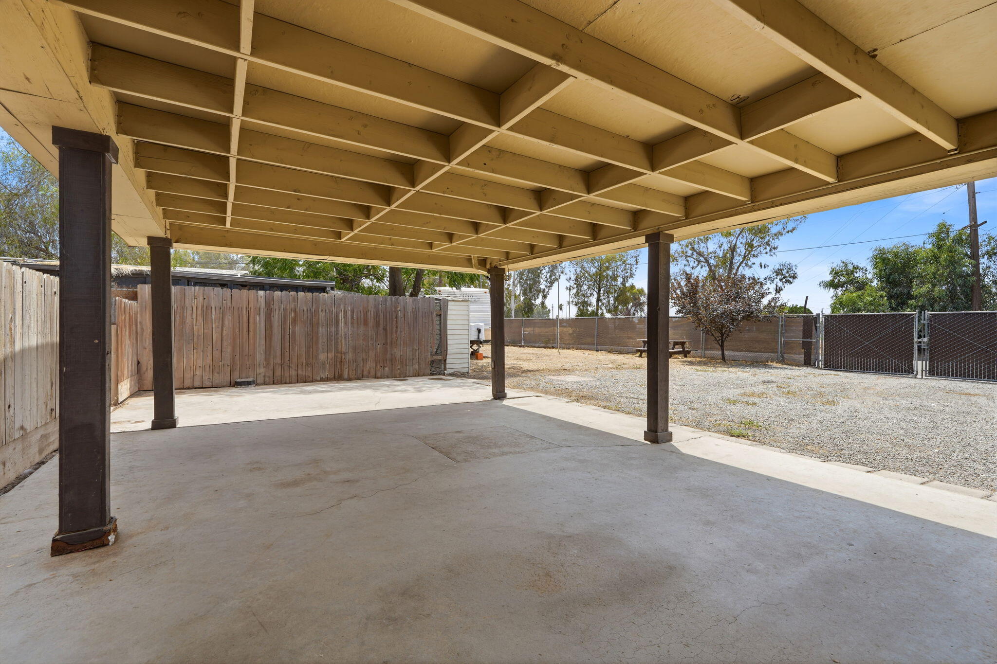 5142 N Polk Ave, Fresno, CA 93722