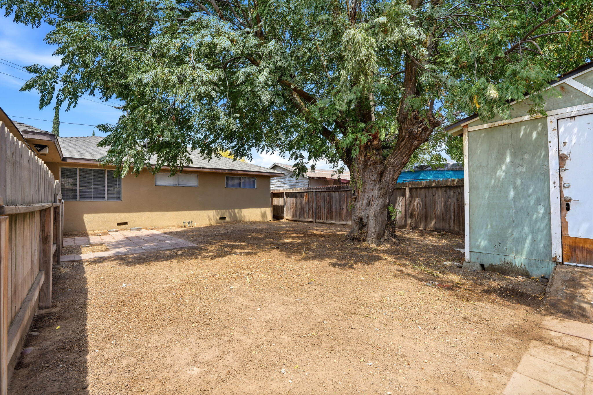 5142 N Polk Ave, Fresno, CA 93722