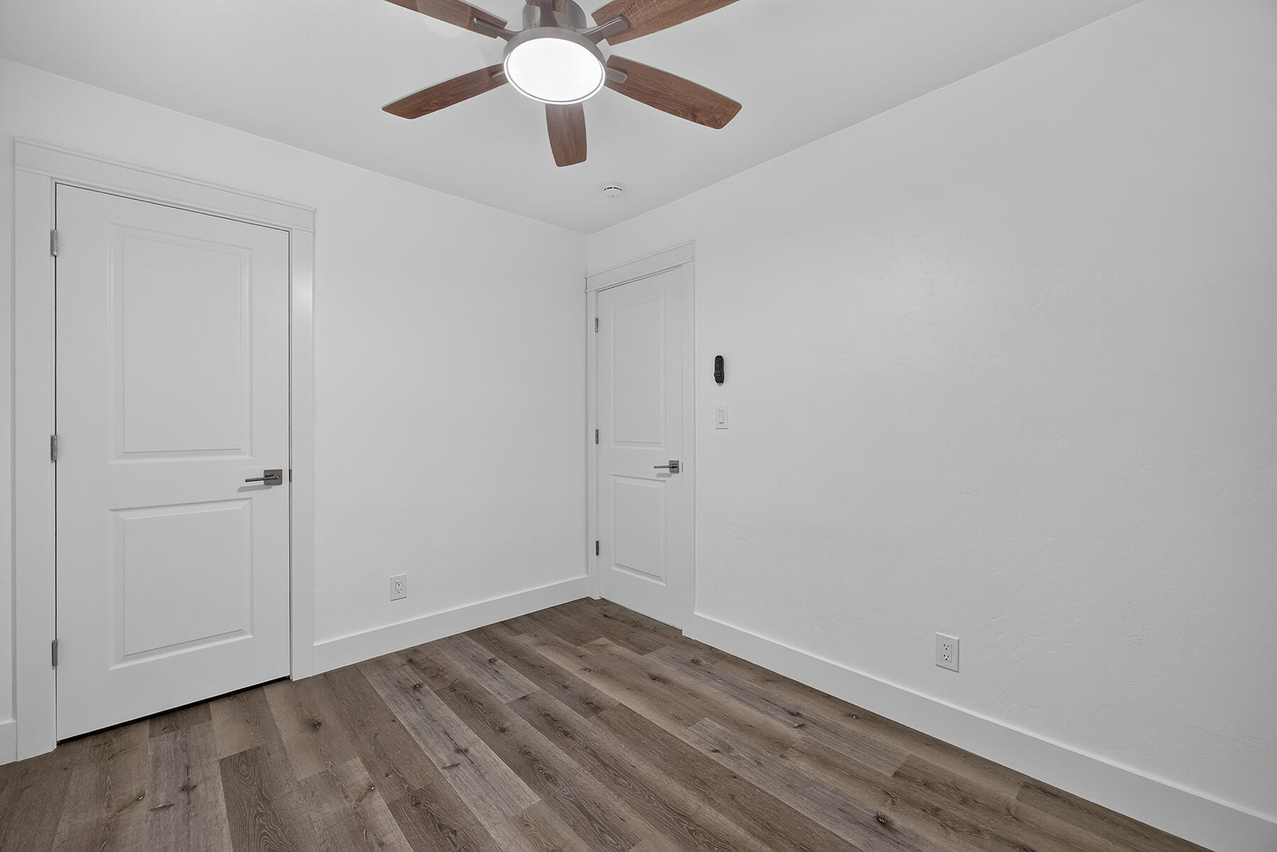 1521 W Juliet Ave, Tulare, CA 93274
