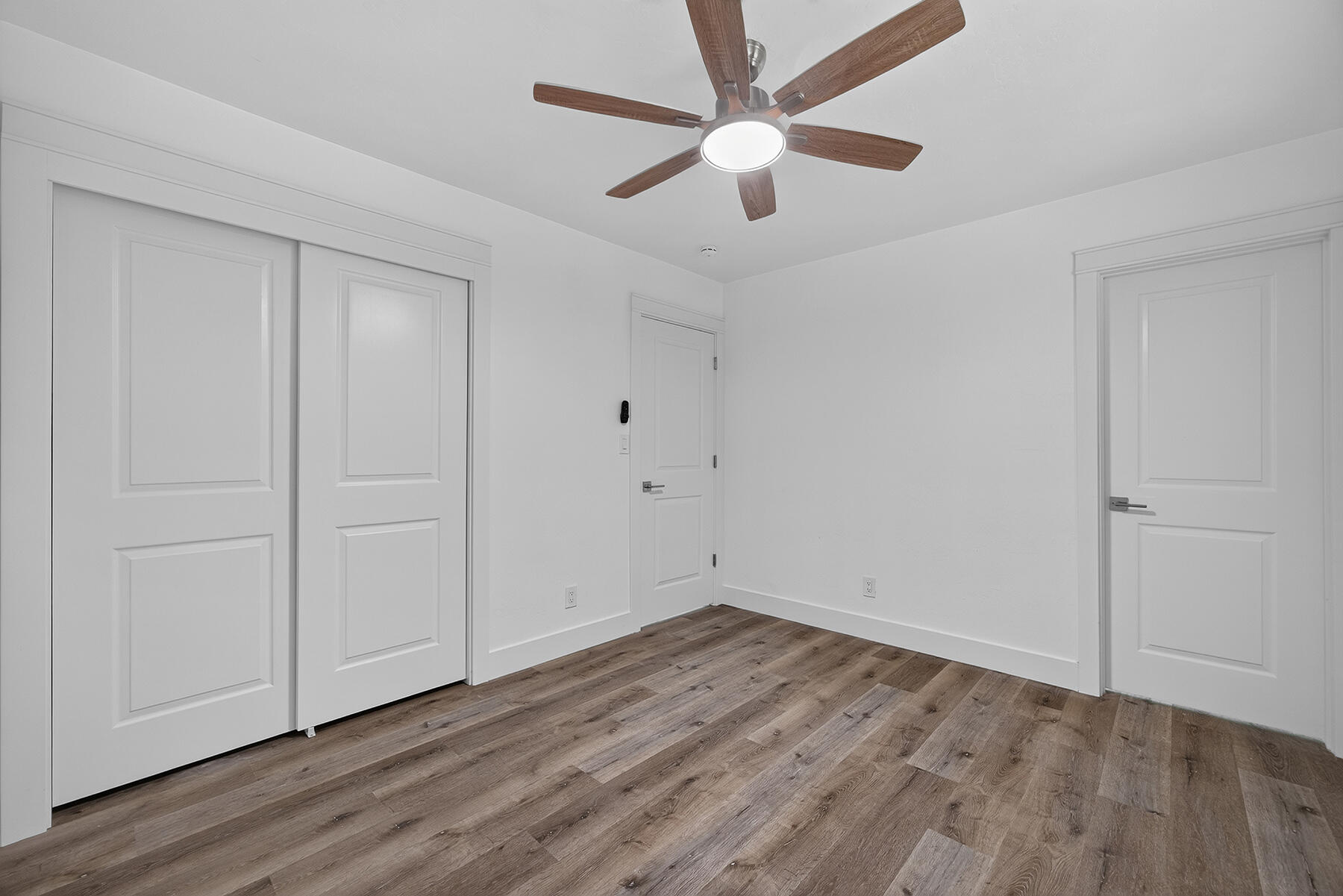 1521 W Juliet Ave, Tulare, CA 93274