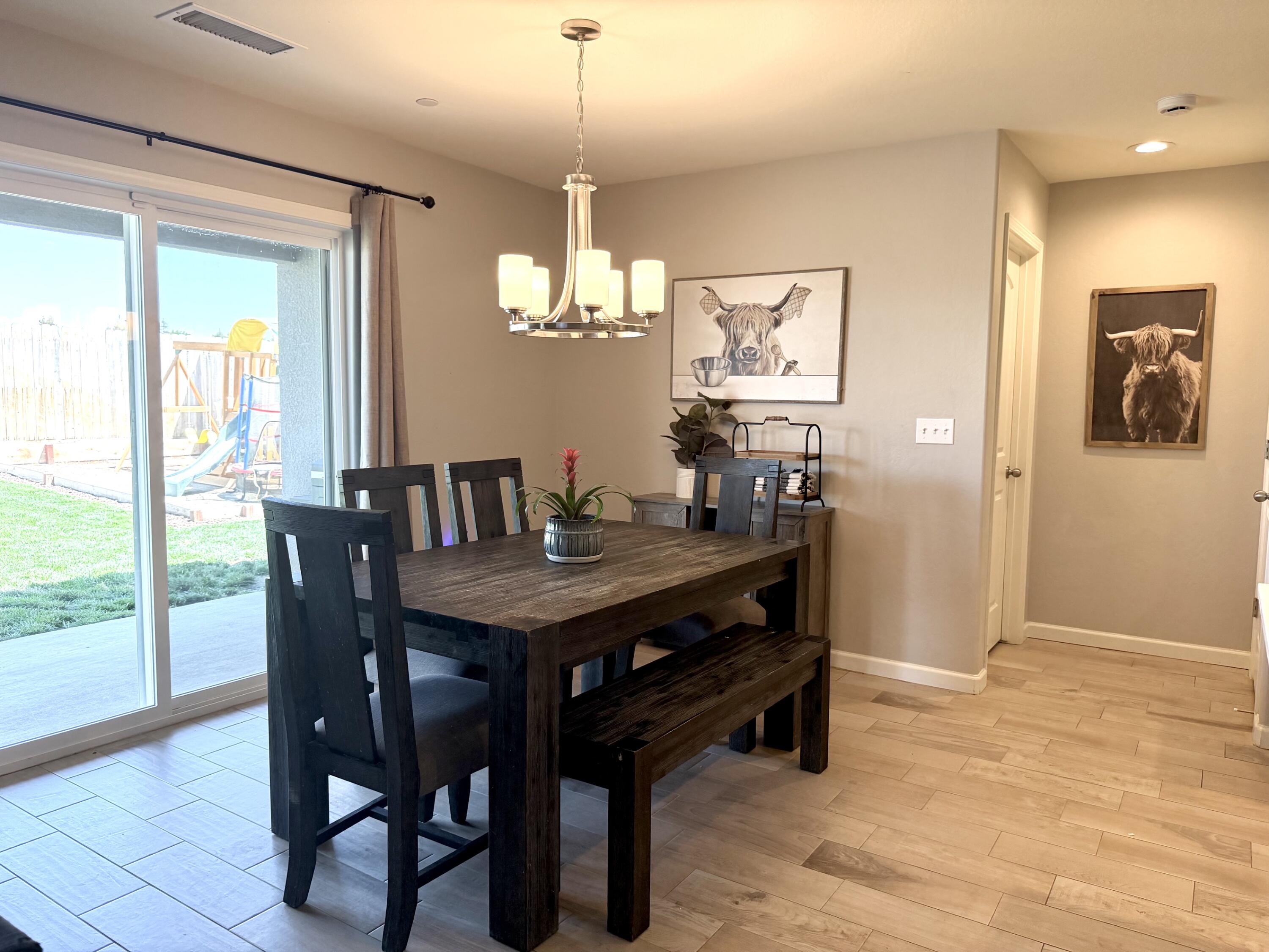338 N Tracy St, Visalia, CA 93292