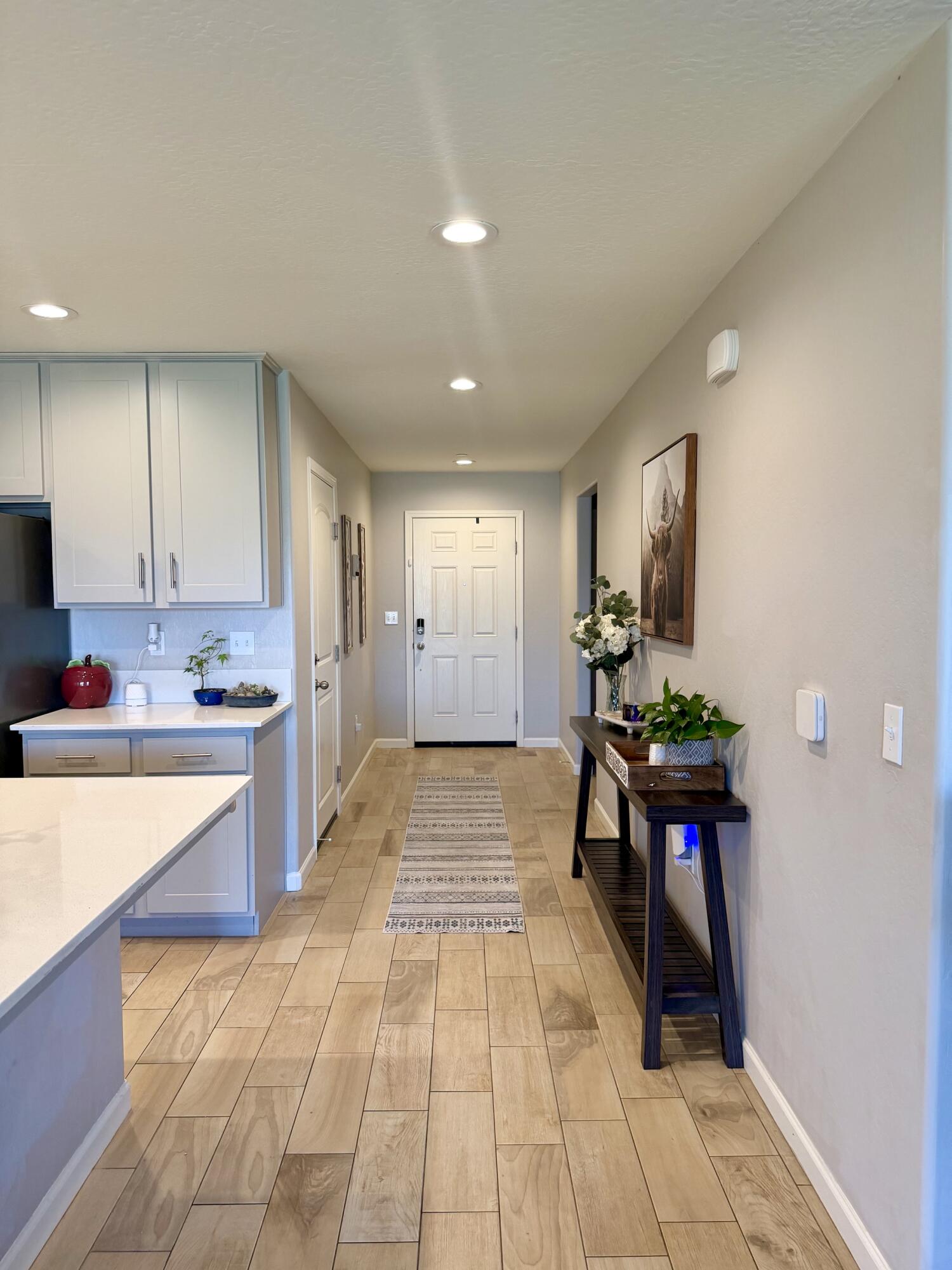338 N Tracy St, Visalia, CA 93292