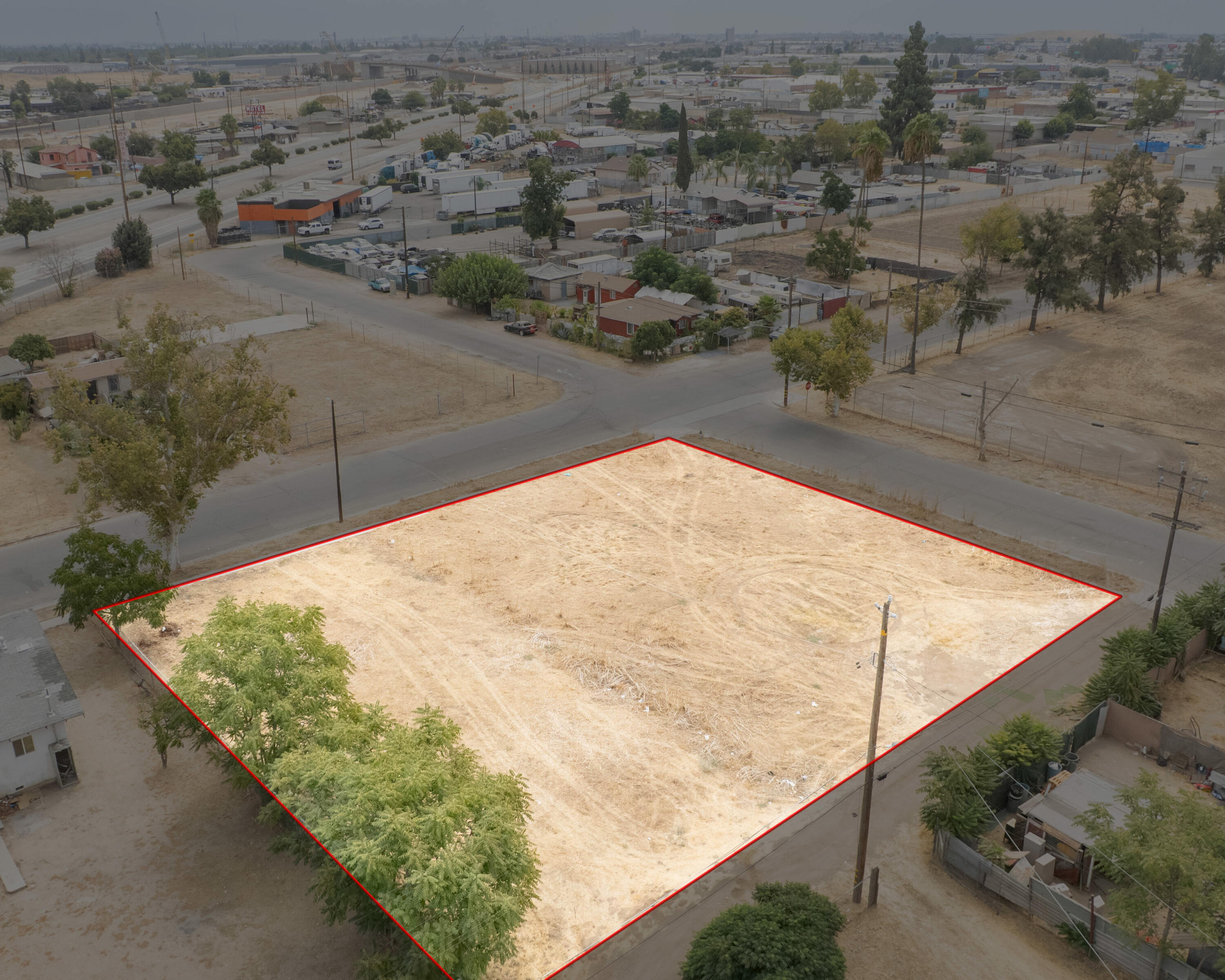 2274 S Cherry Ave, Fresno, CA 93706