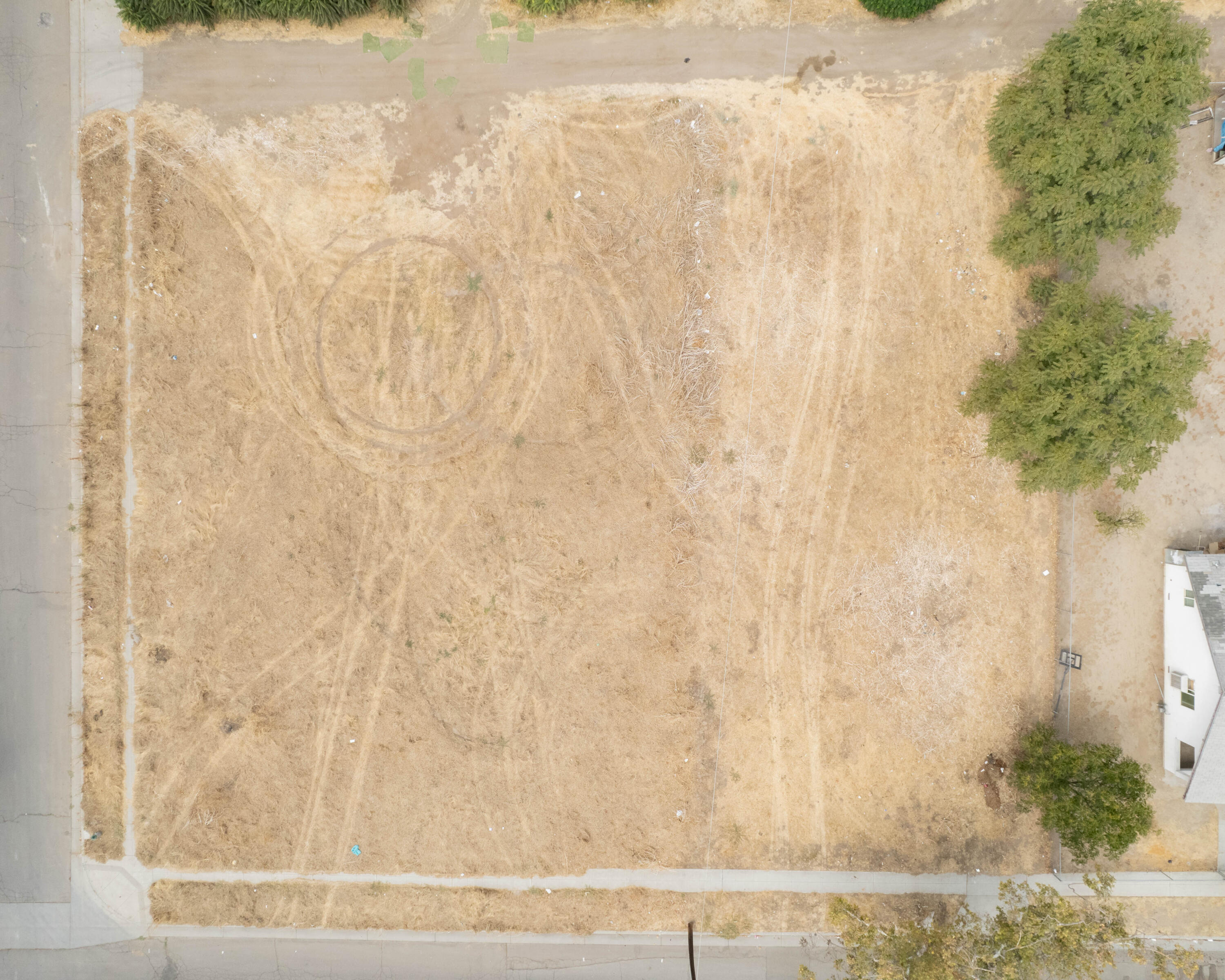 2274 S Cherry Ave, Fresno, CA 93706