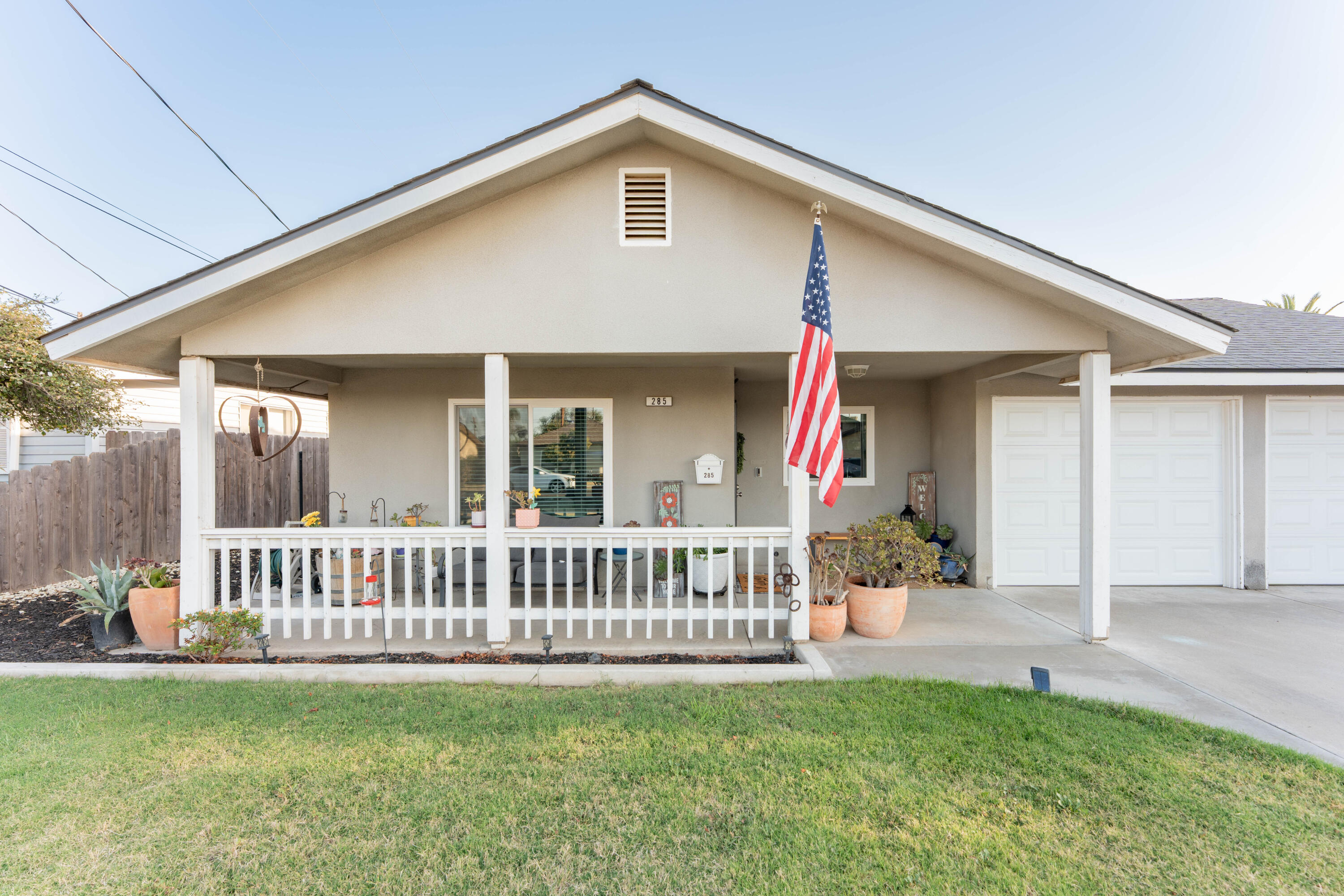 285 E Cortner St, Hanford, CA 93230