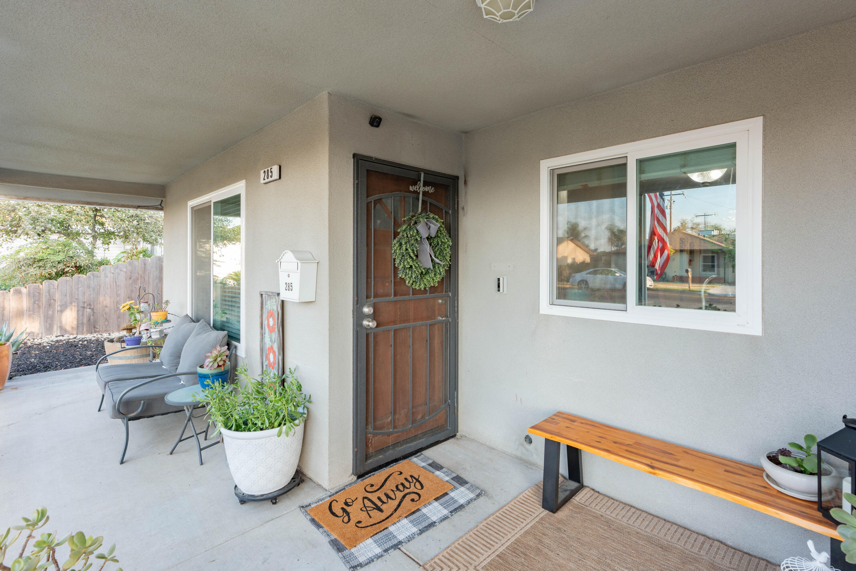 285 E Cortner St, Hanford, CA 93230
