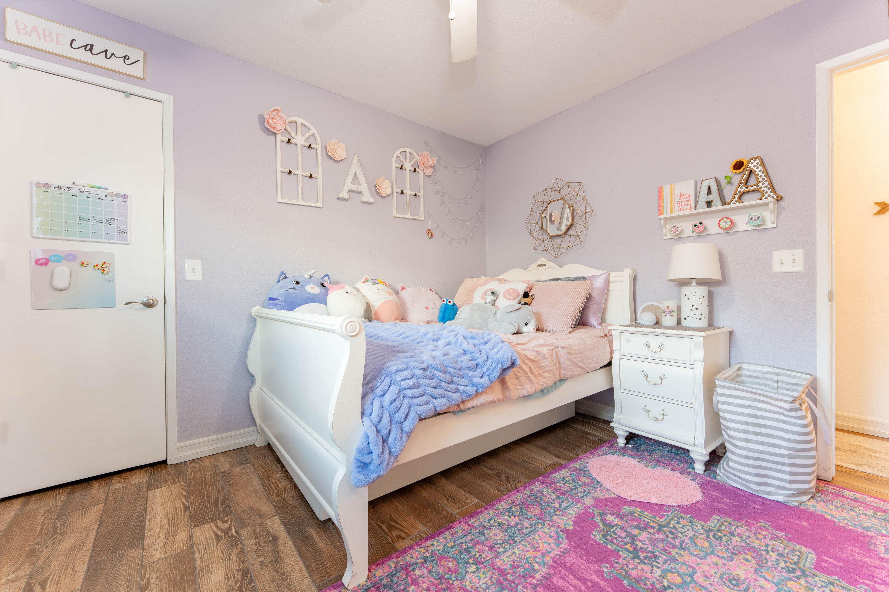 285 E Cortner St, Hanford, CA 93230