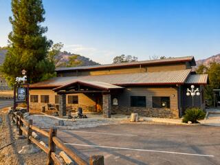 42975 Sierra Dr, Three Rivers, CA 93271