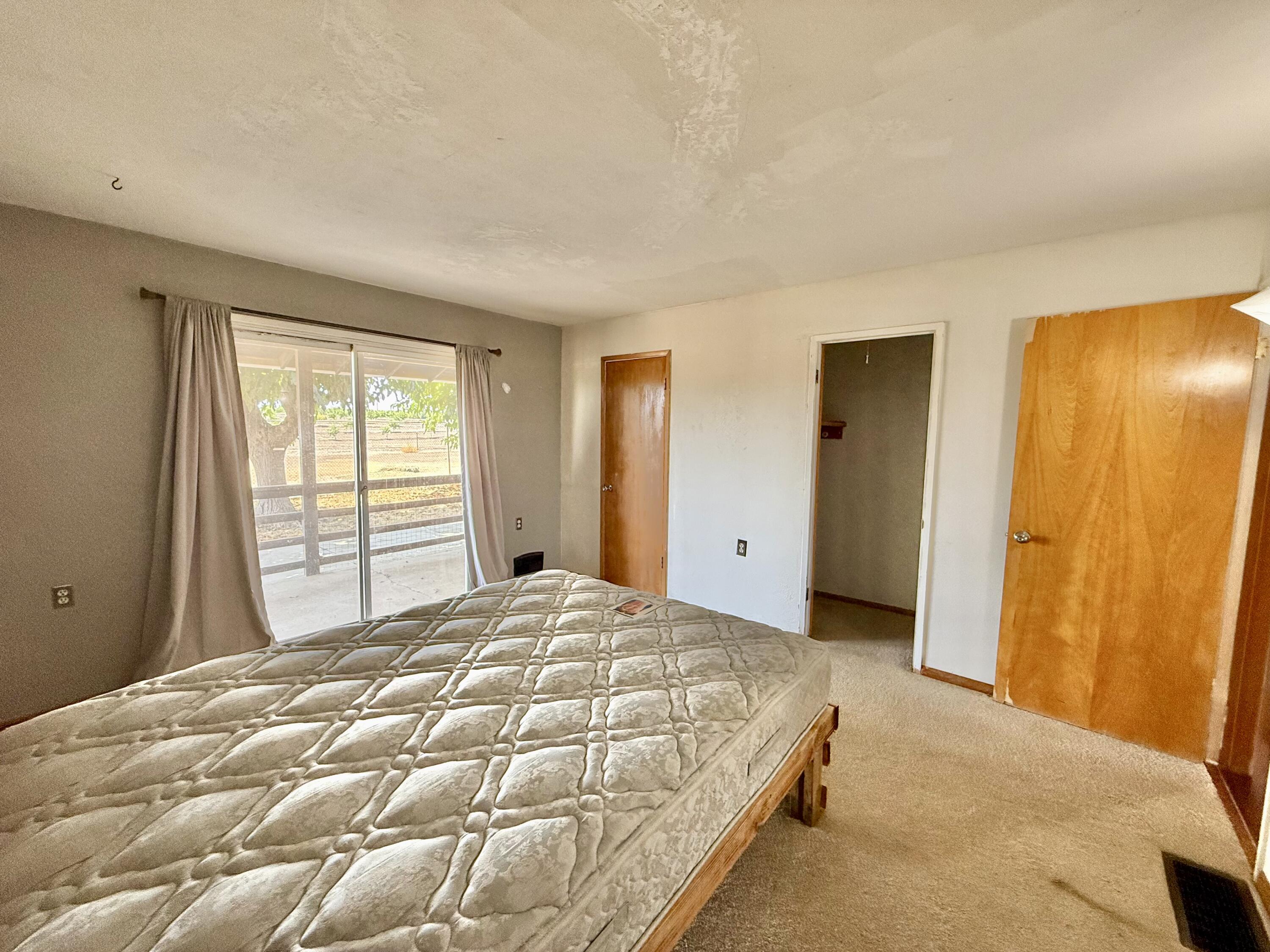 8988 Rd 272, Terra Bella, CA 93270