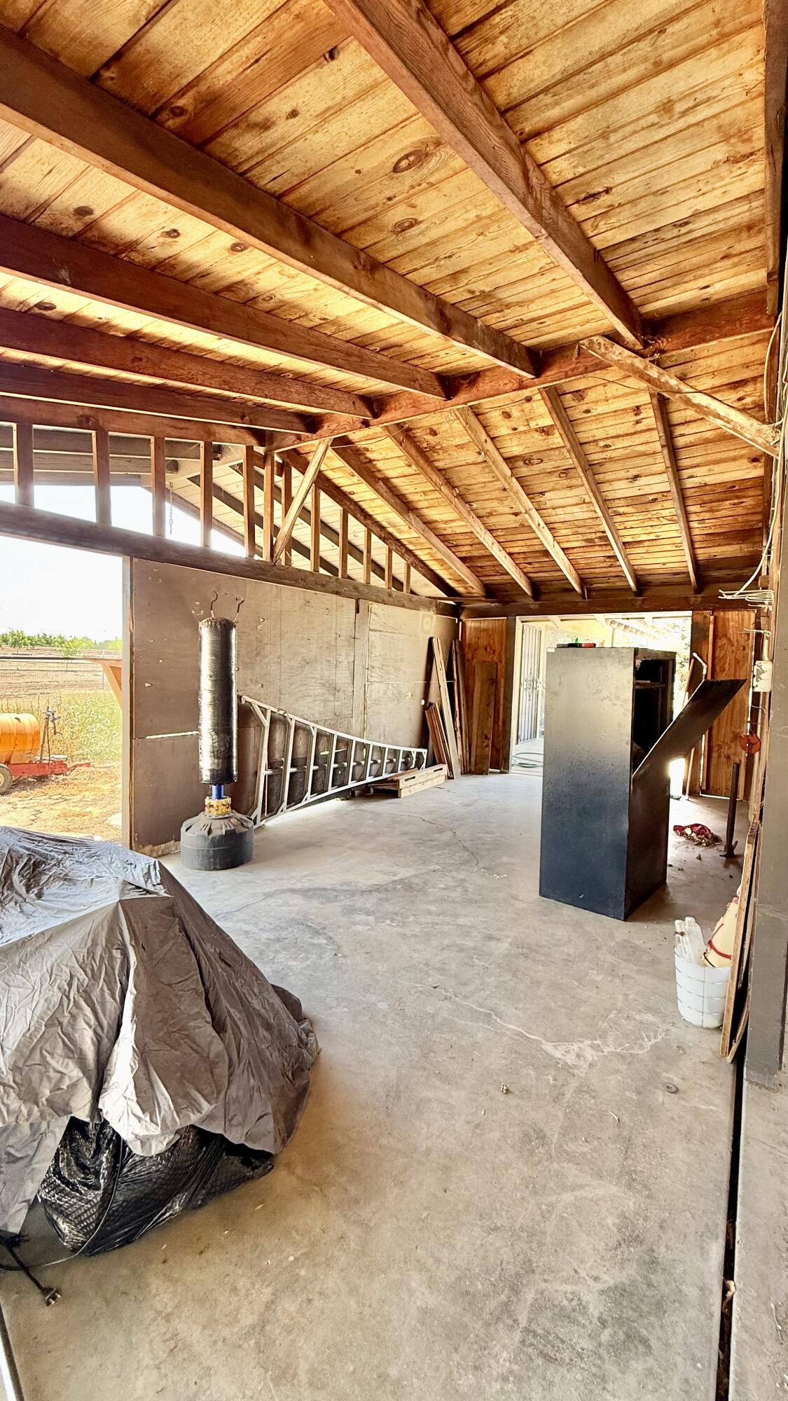 8988 Rd 272, Terra Bella, CA 93270