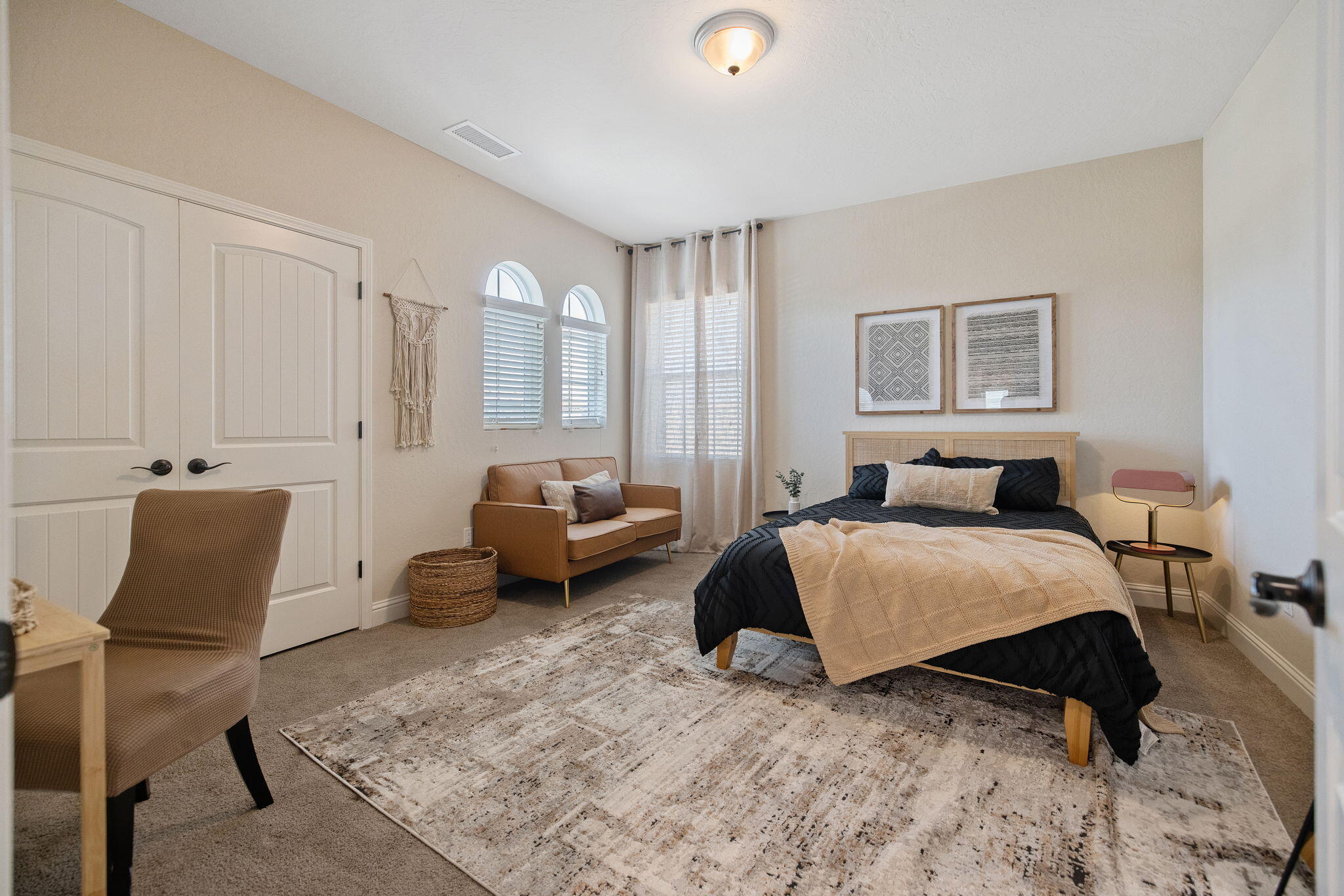 3036 Keats Ave, Clovis, CA 93611
