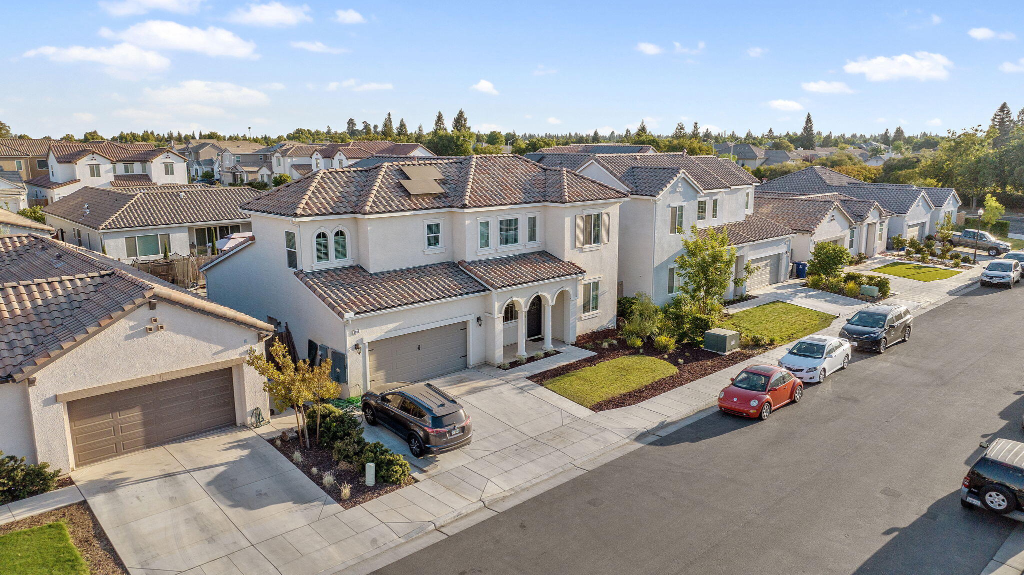 3036 Keats Ave, Clovis, CA 93611