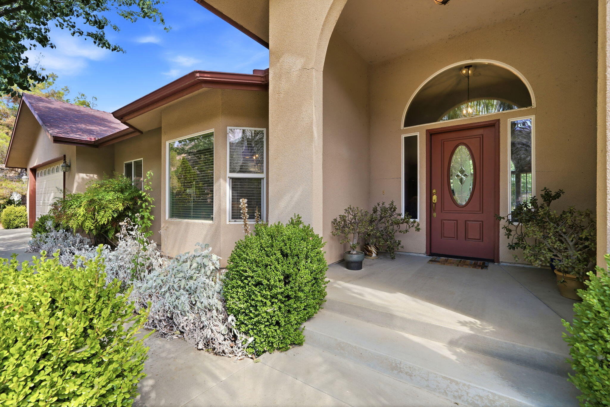 40872 Ferndale Dr, Three Rivers, CA 93271