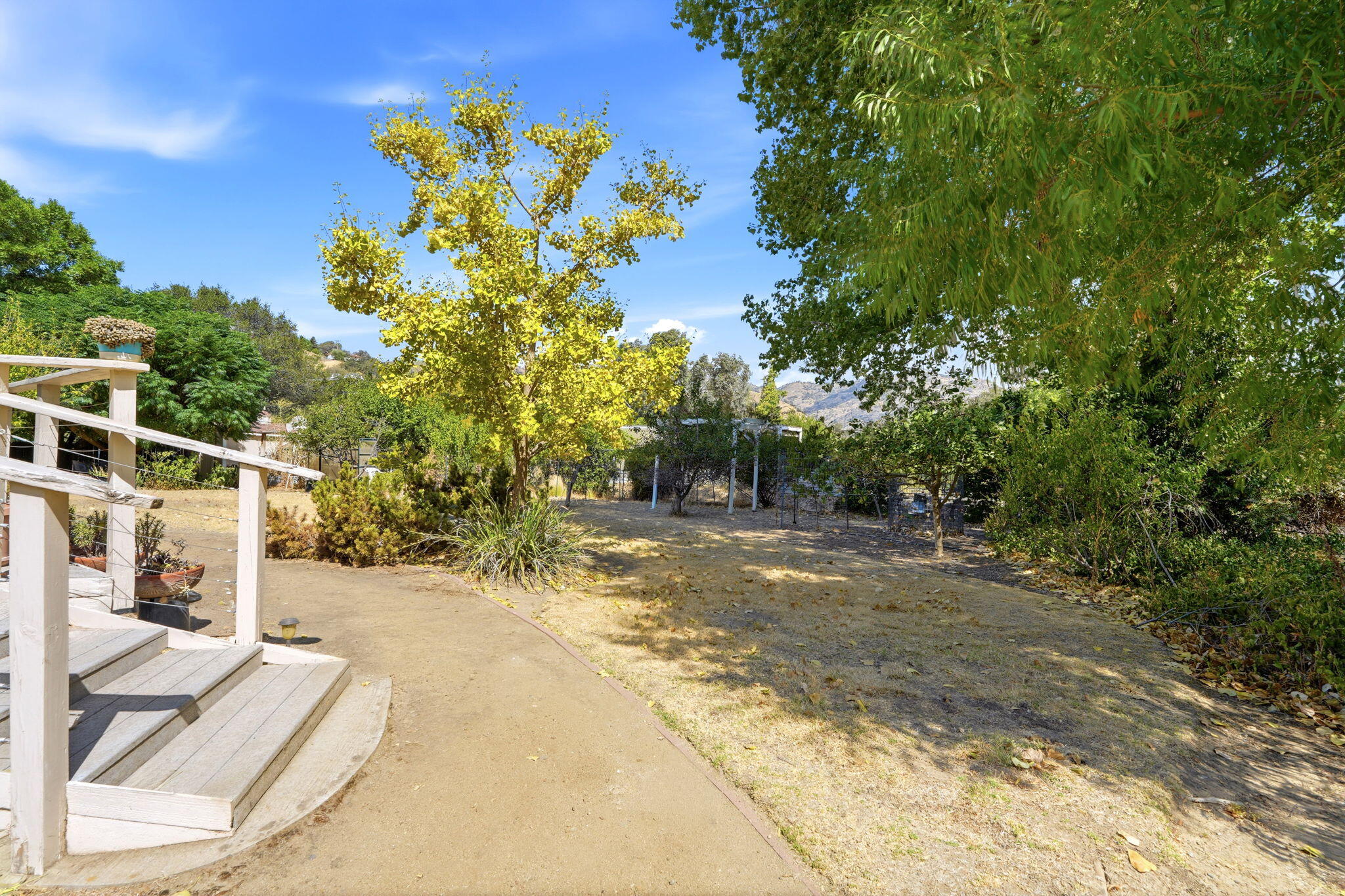 40872 Ferndale Dr, Three Rivers, CA 93271