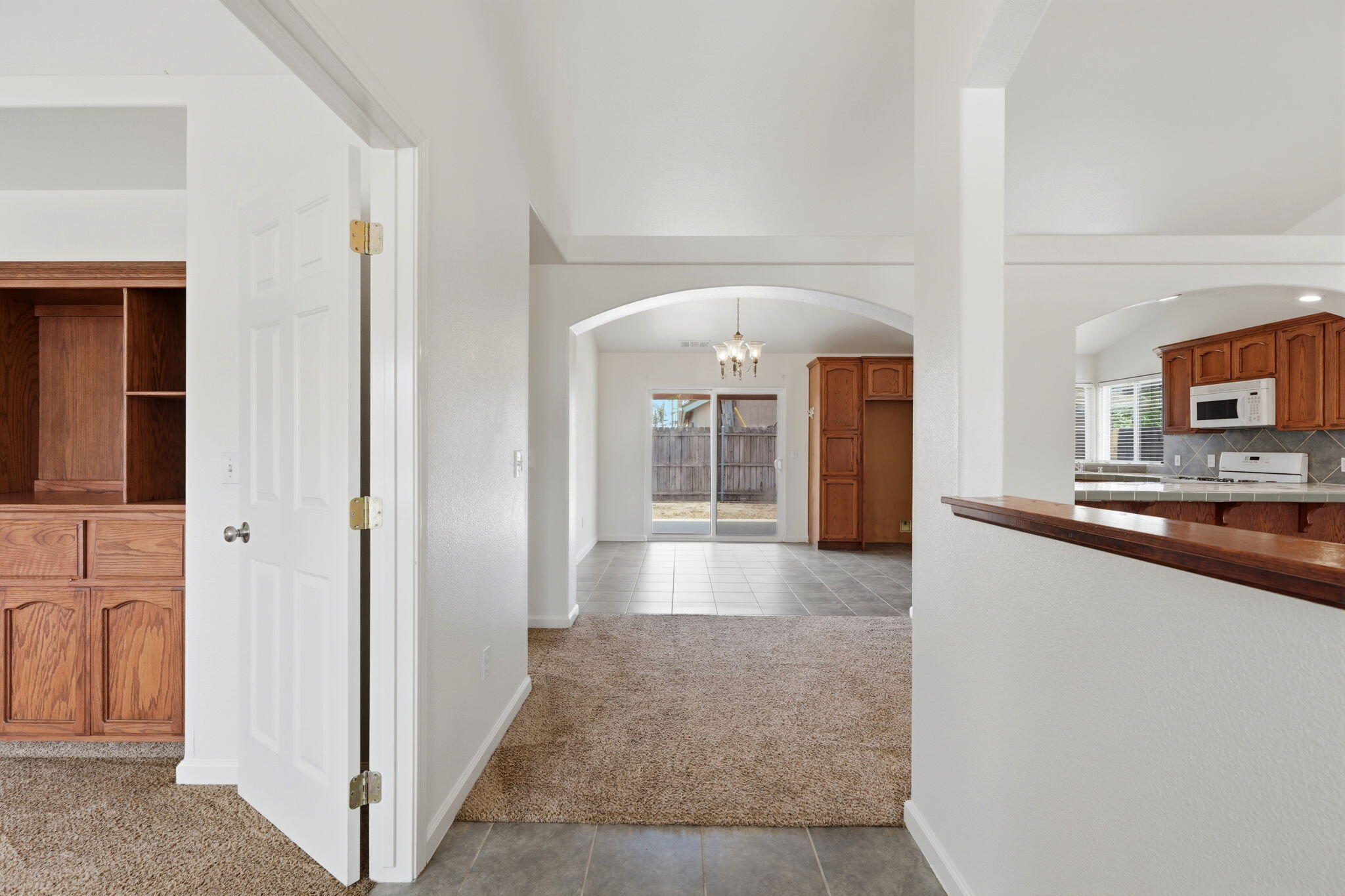 1487 Boyd Ct, Tulare, CA 93274