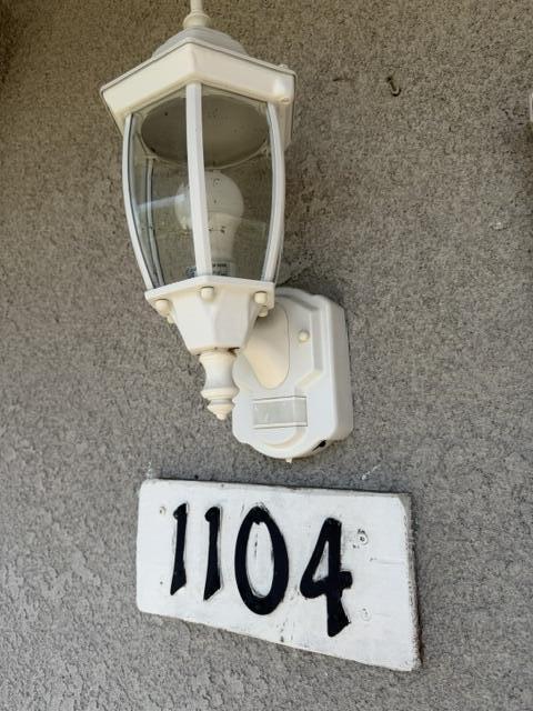 1104 N Turner St, Visalia, CA 93291