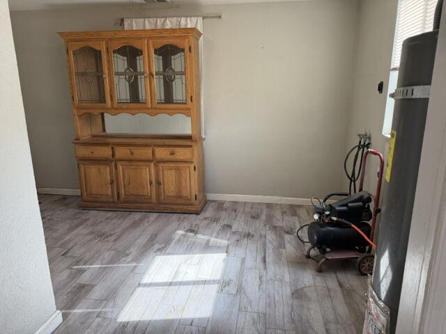 1104 N Turner St, Visalia, CA 93291