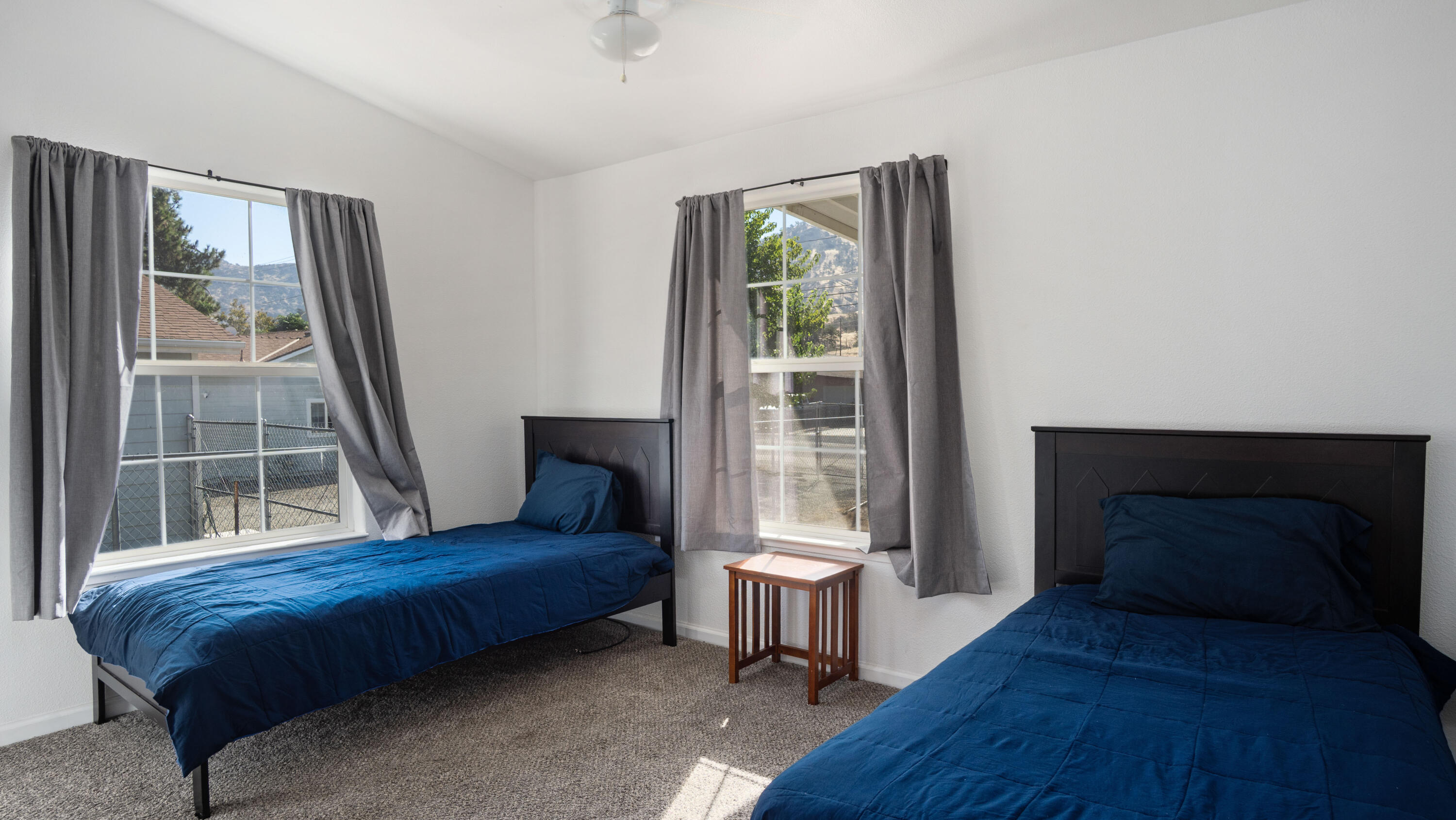 35460 Tule River Dr, Springville, CA 93265