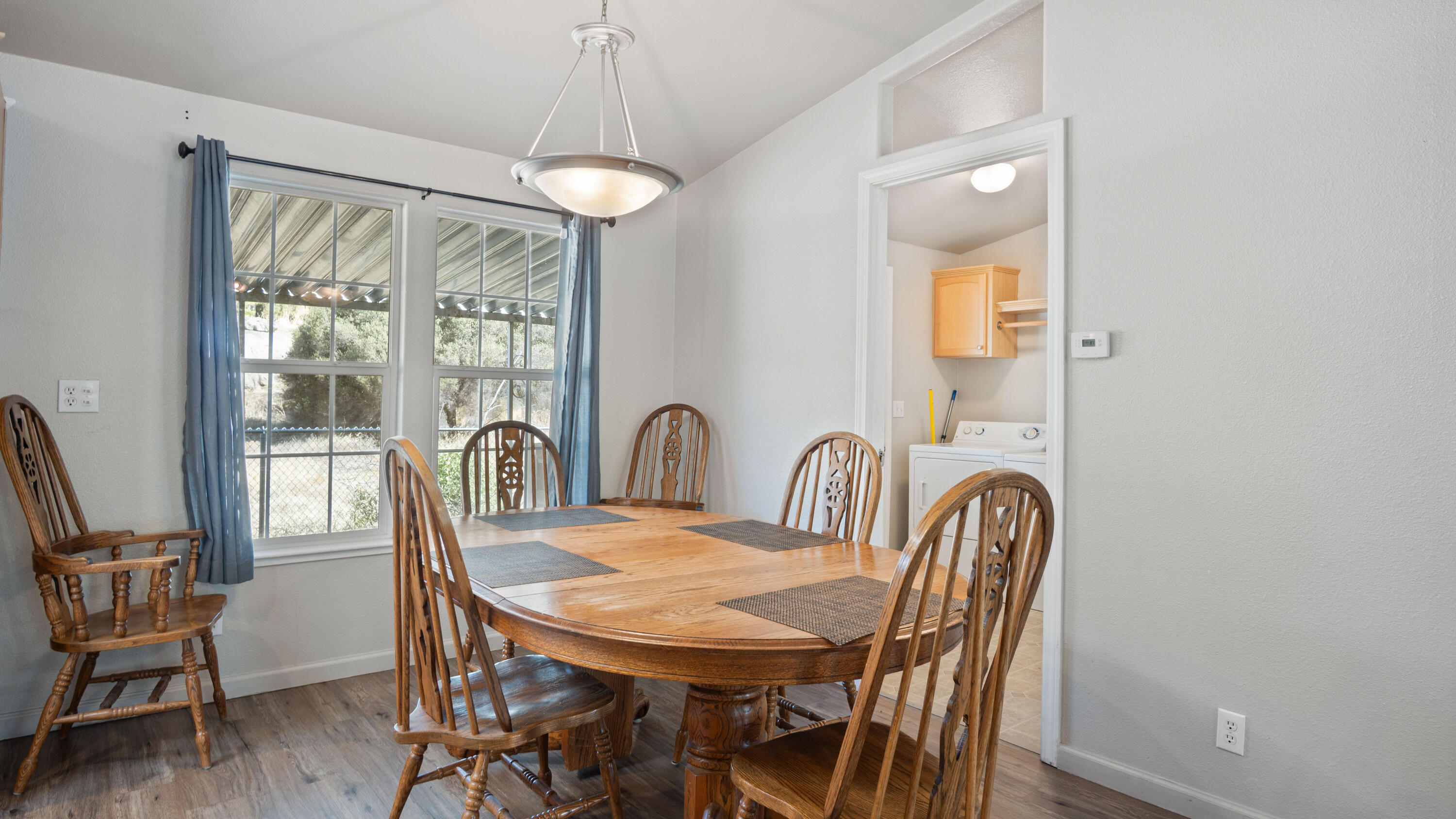 35460 Tule River Dr, Springville, CA 93265