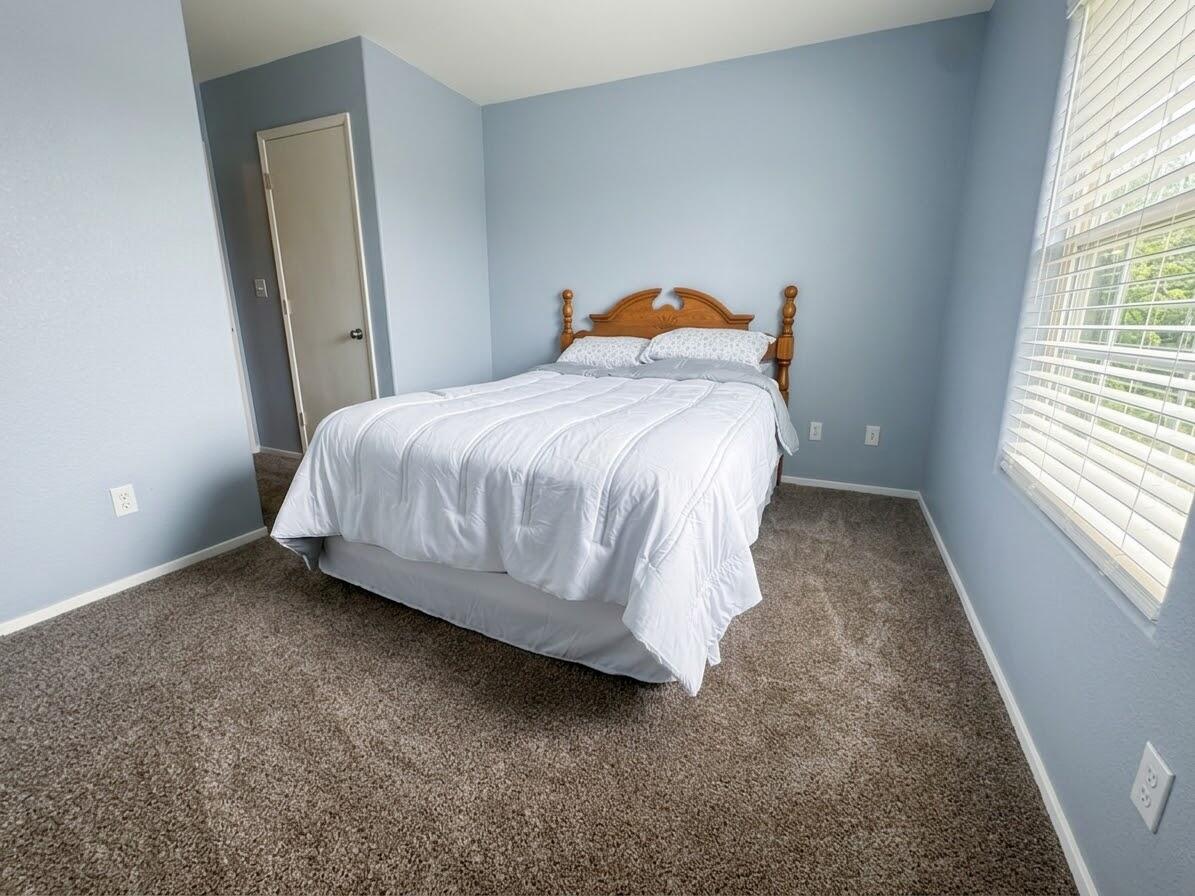 4234 W Elkhorn Ave, Visalia, CA 93277